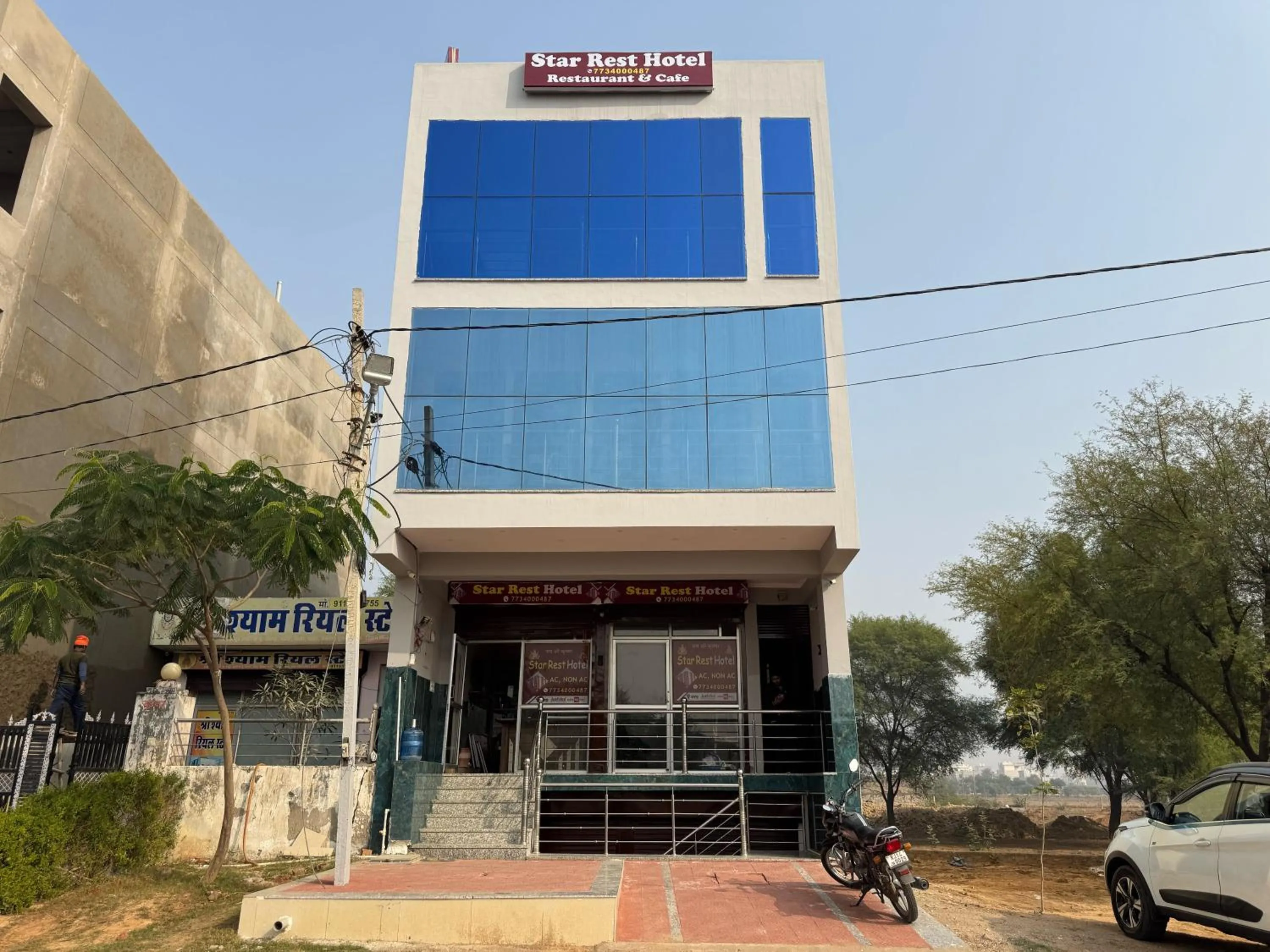 Facade/entrance in Hotel O Star Rest Hotel