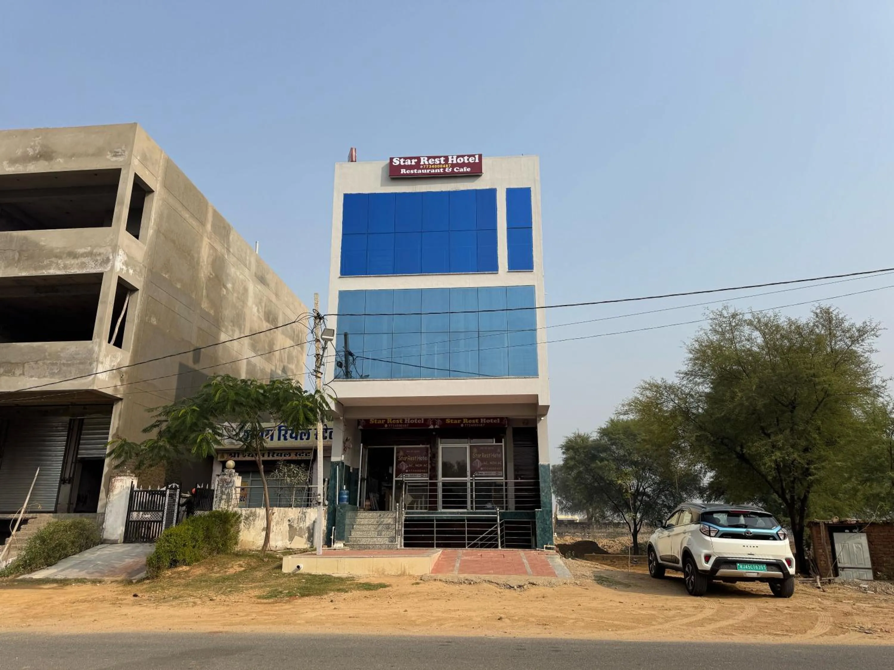 Facade/entrance in Hotel O Star Rest Hotel
