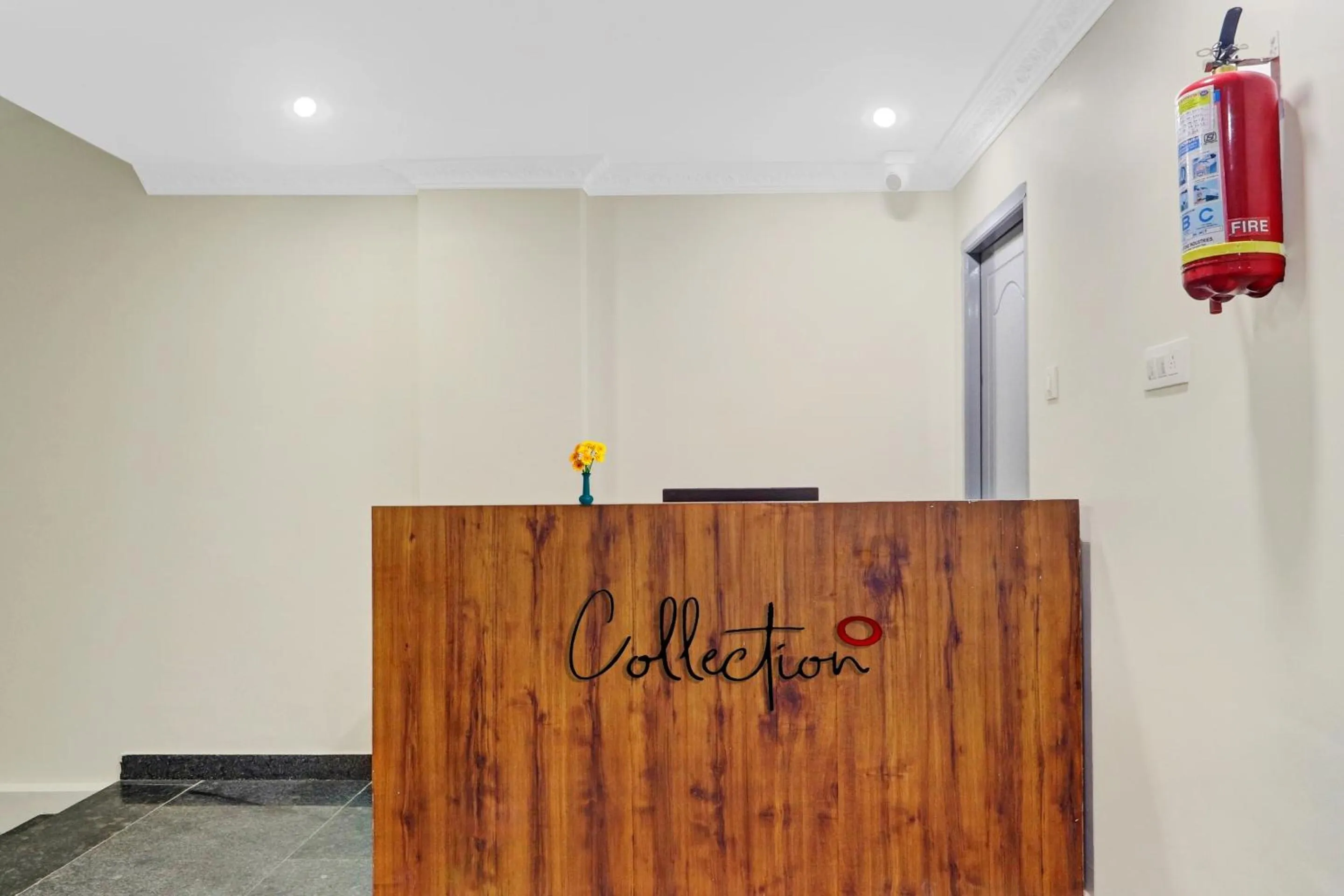 Lobby or reception in Collection O Sahasra Near Kondapur
