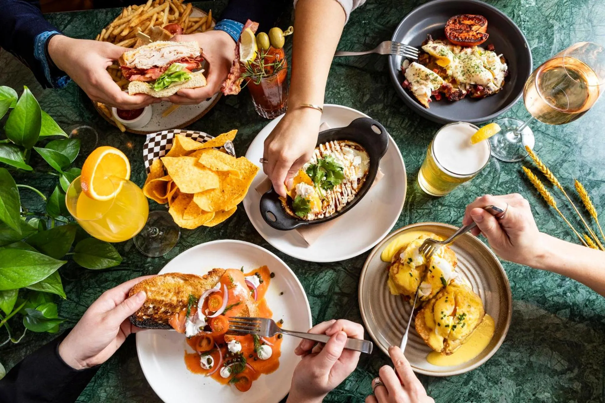 Restaurant/places to eat in Kimpton - The Forum Hotel by IHG