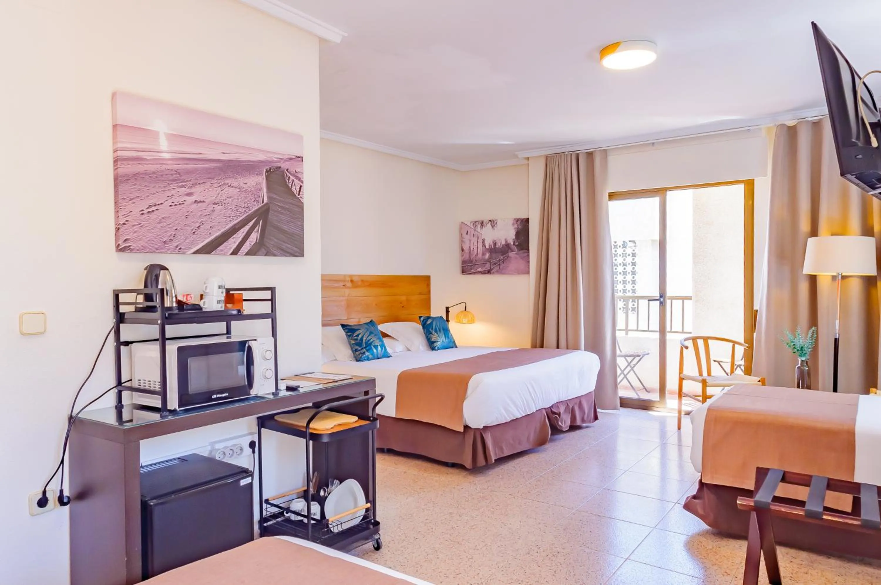 Bed in Hotel Eden Mar