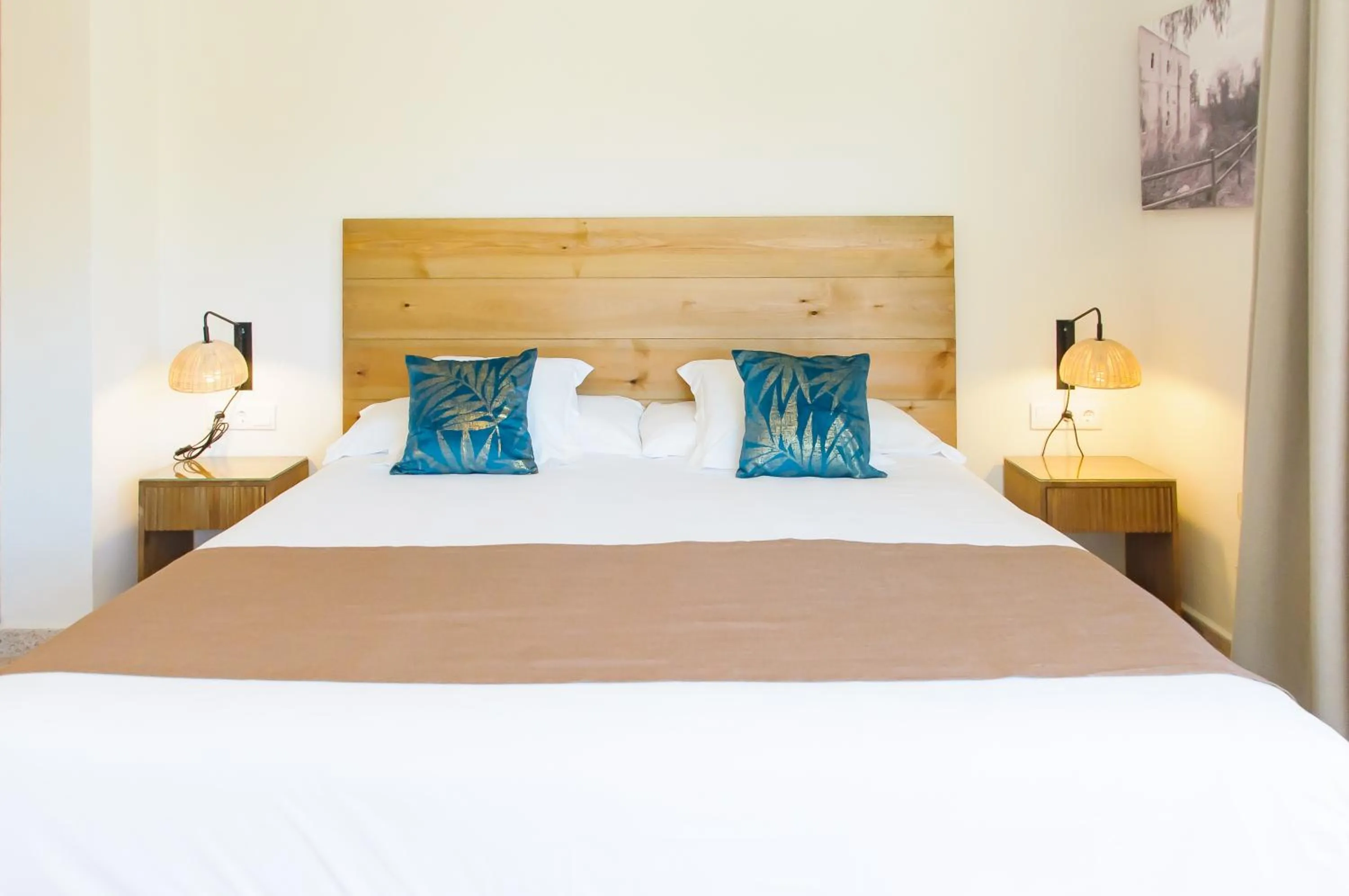 Bed in Hotel Eden Mar