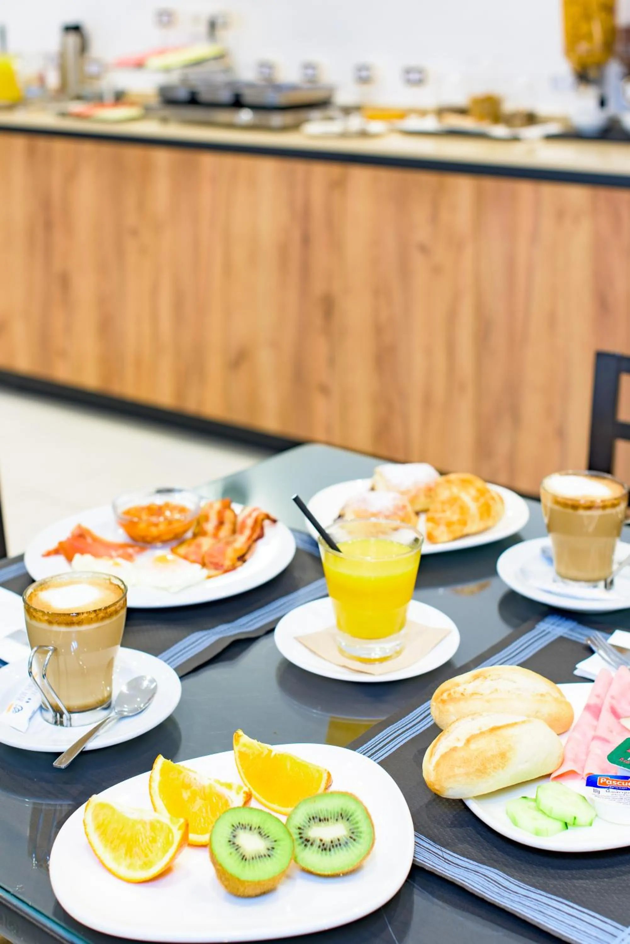 Restaurant/places to eat in Hotel Eden Mar