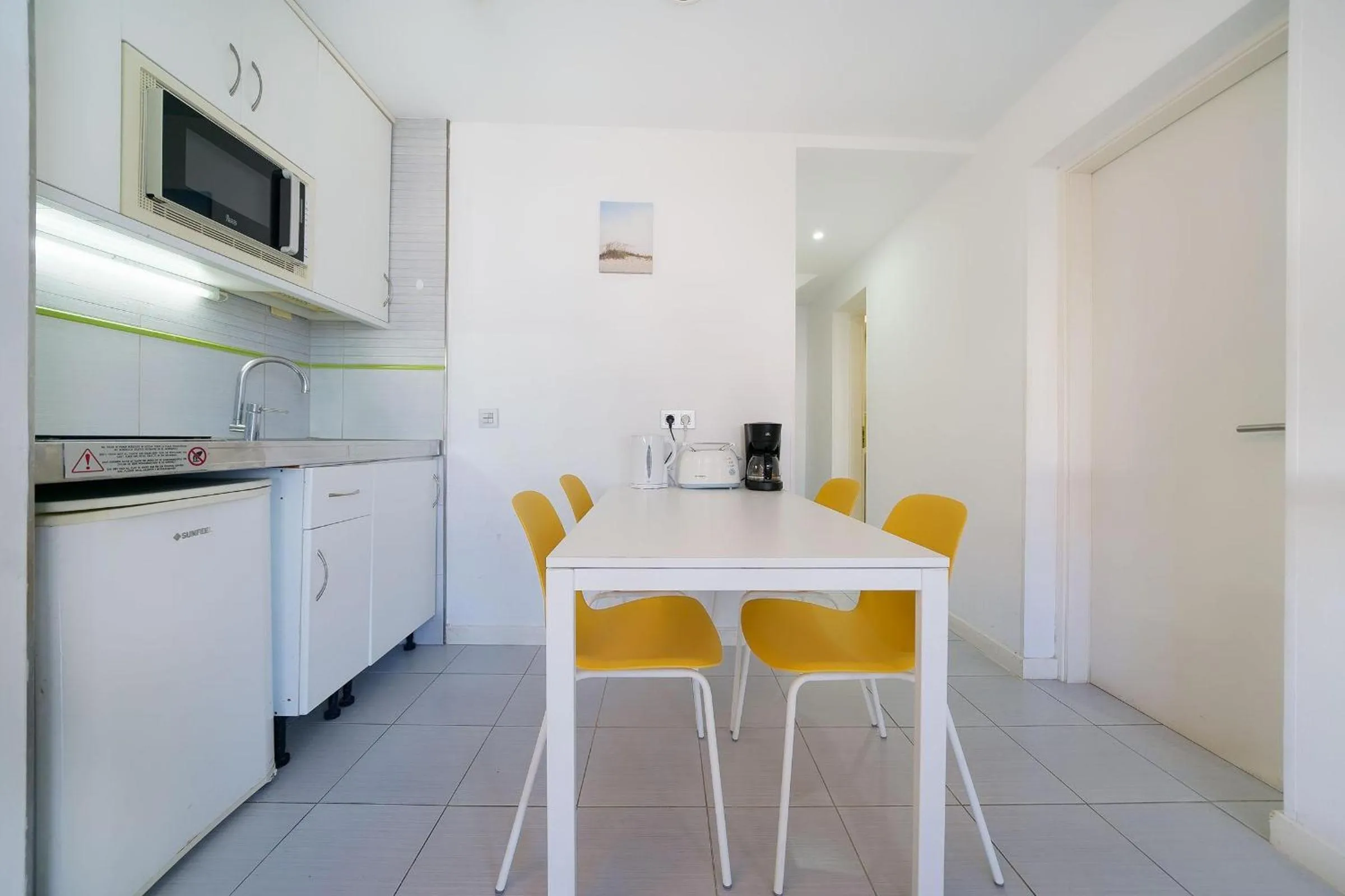 Photo of the whole room in Servatur Riosol