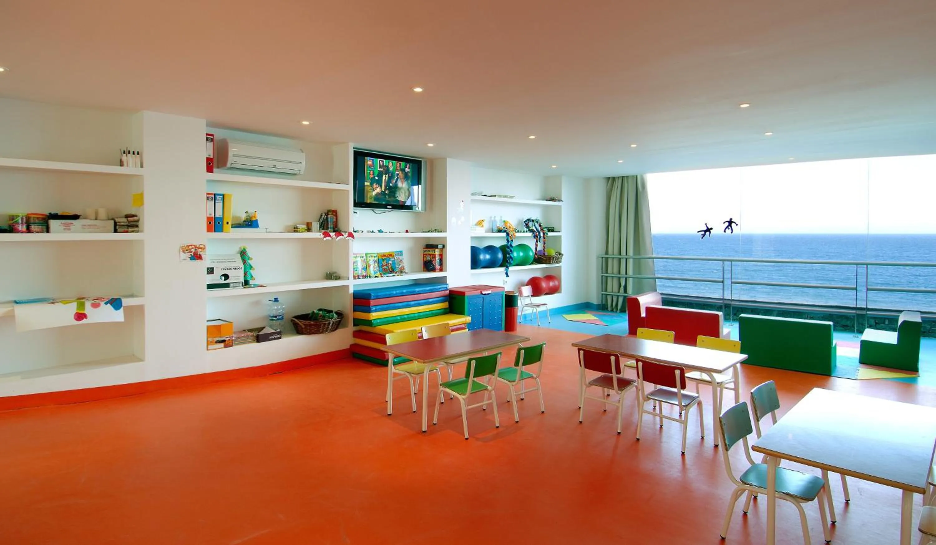 Children play ground in Hotel Tenerife Golf & Seaview