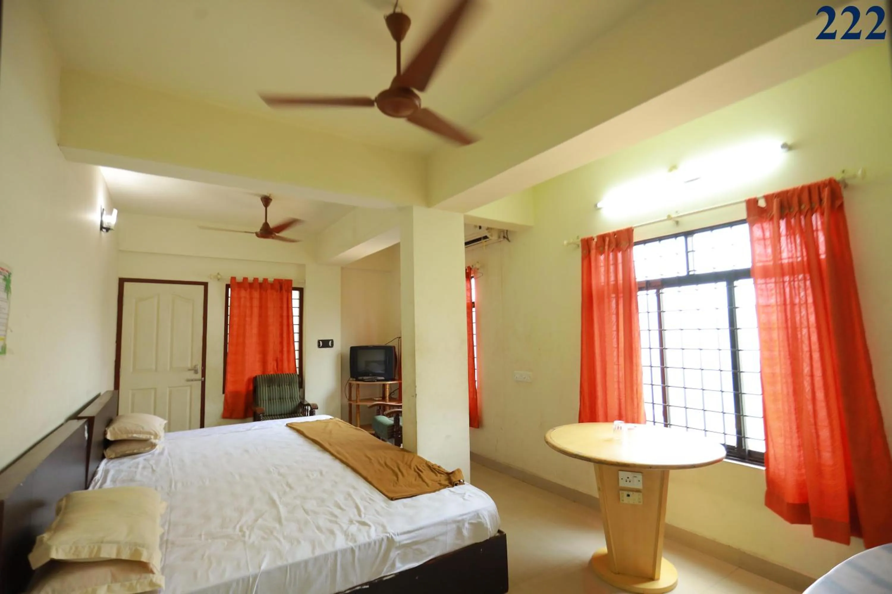 Arackal Tourist Home