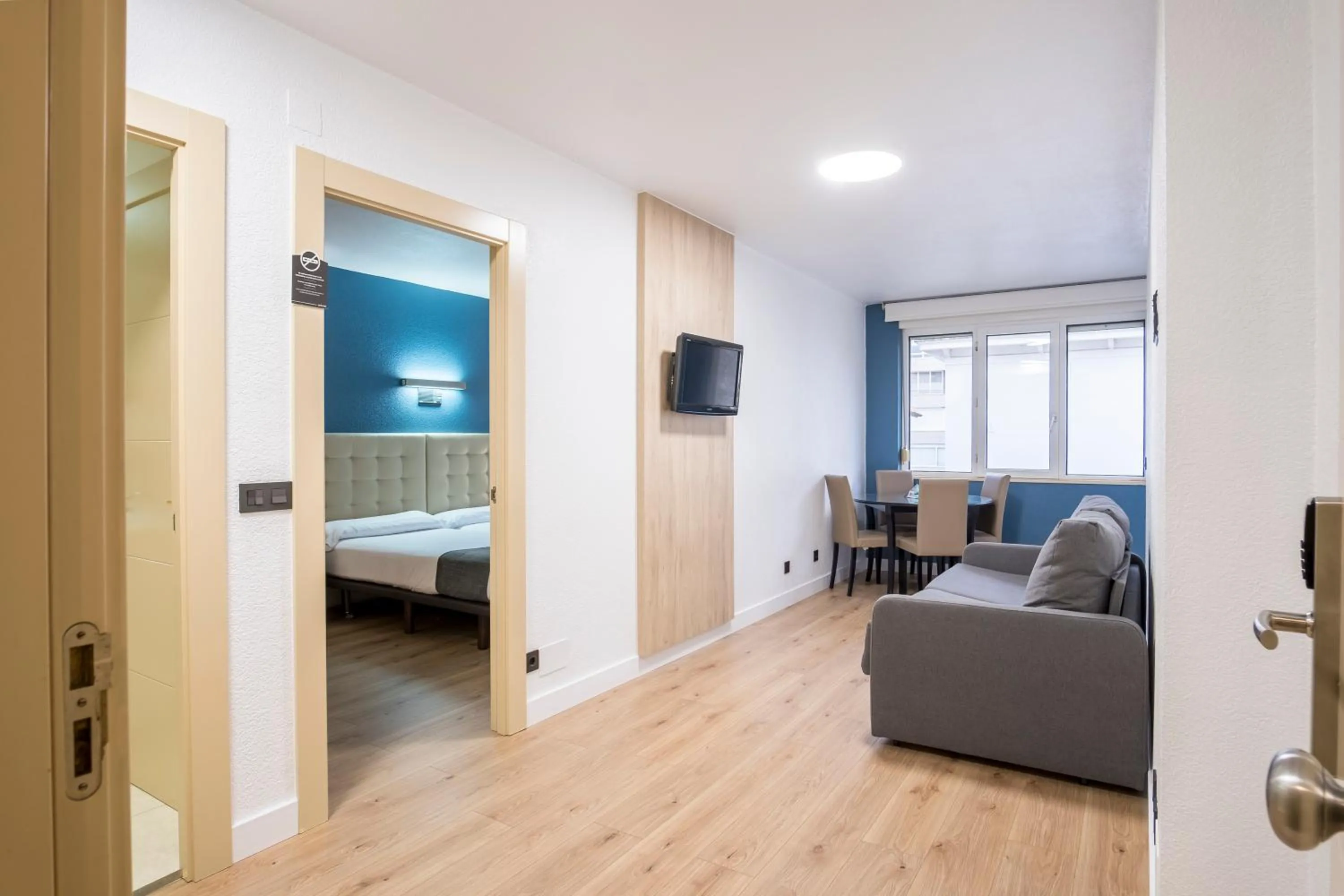 Living room, Bed in Alda Don Carlos