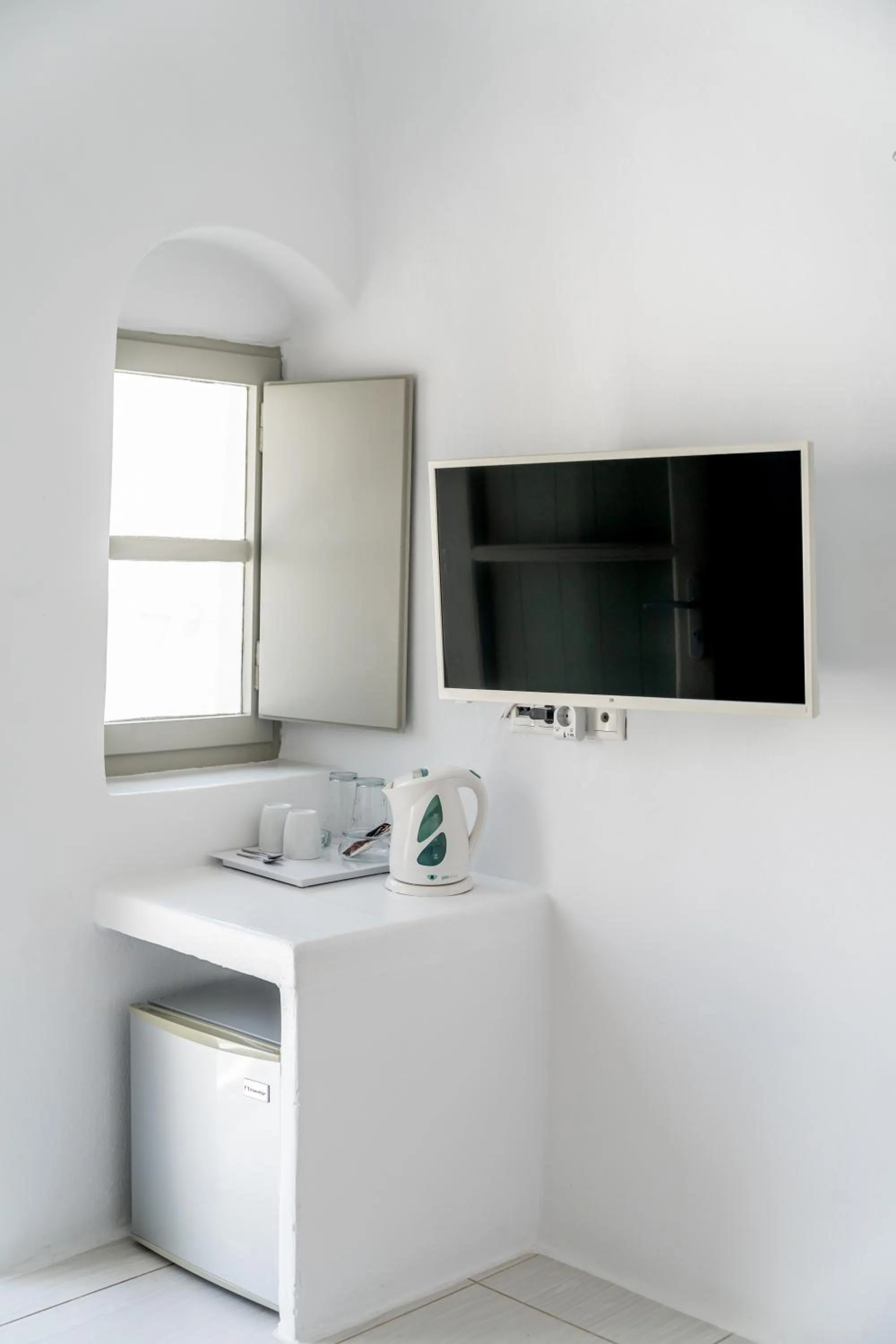 TV and multimedia in Vogue Suites