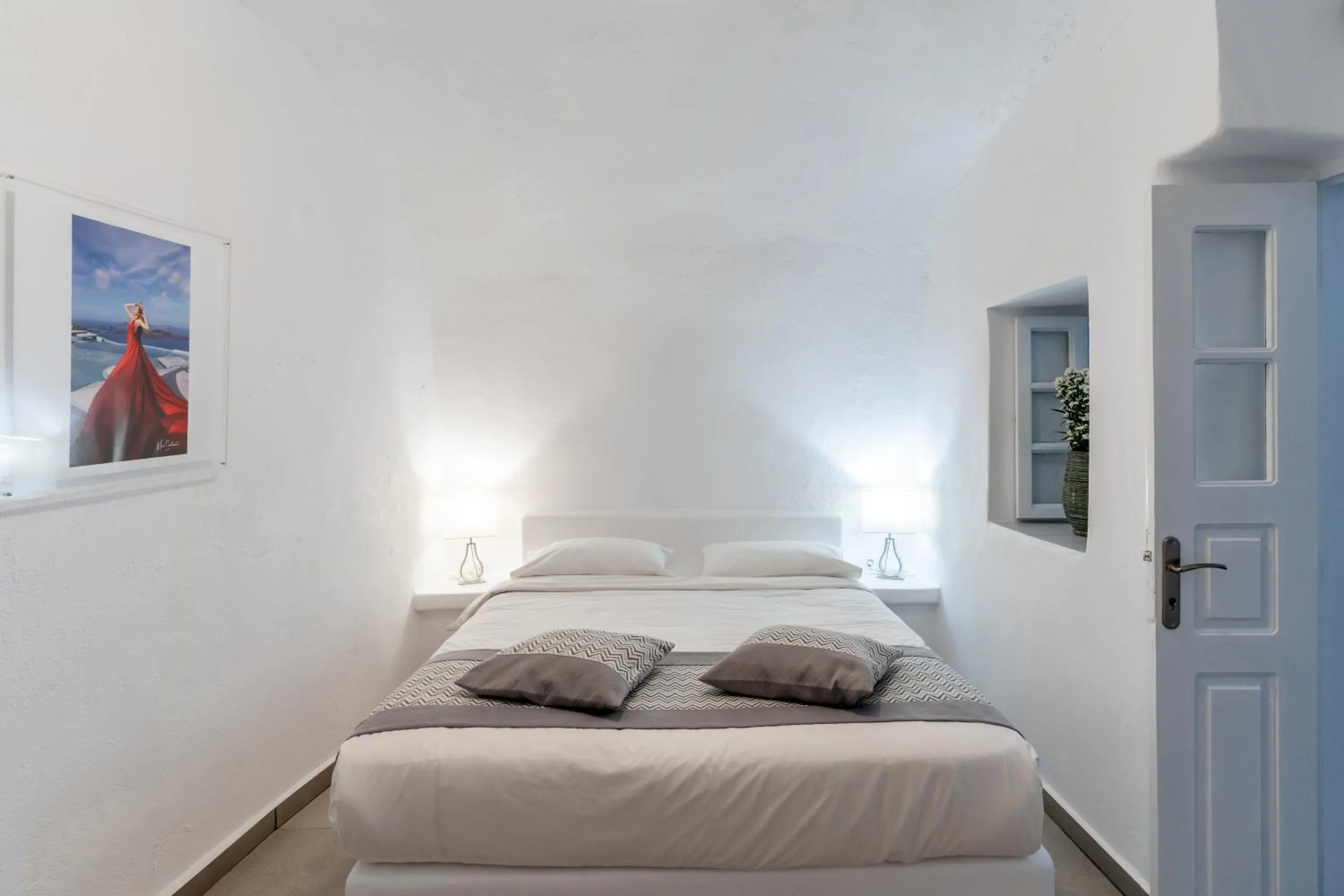 Bedroom, Bed in Vogue Suites