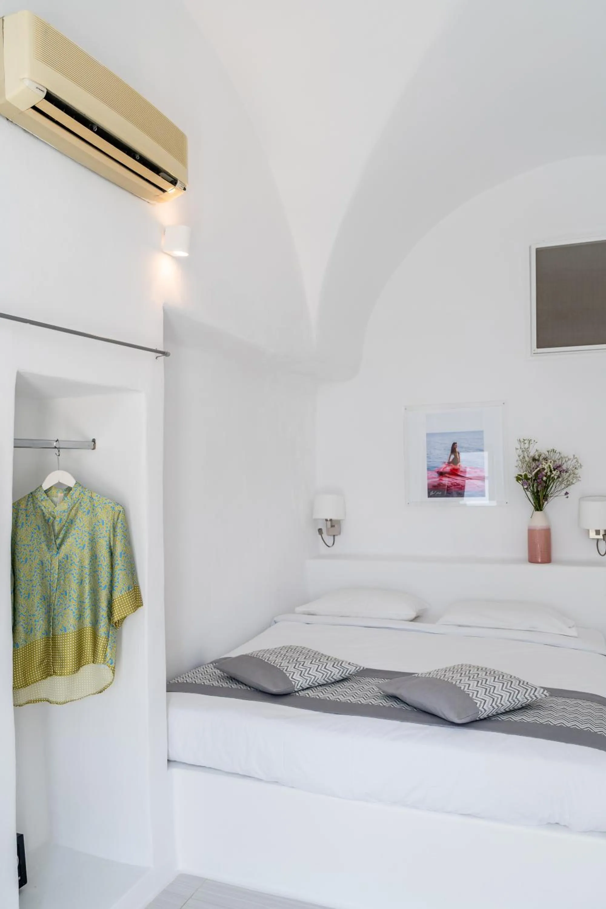 Bedroom, Bed in Vogue Suites