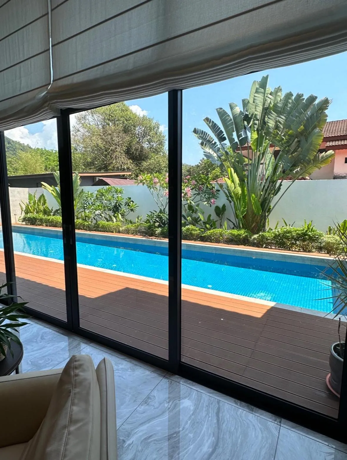 Day in Looma Private Pool Villas