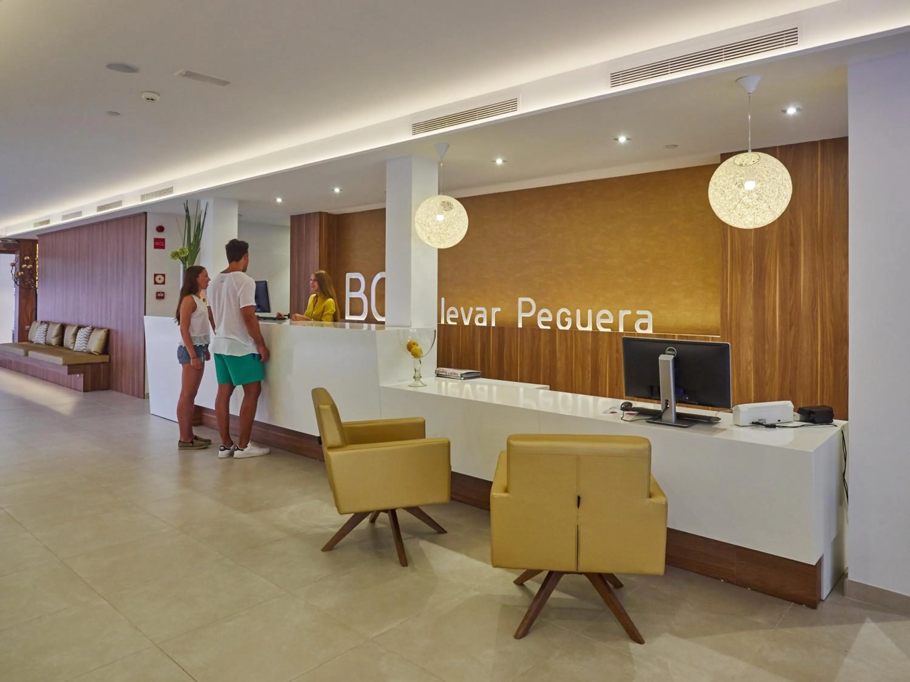 Lobby or reception in BQ Bulevar Peguera- Adults Only