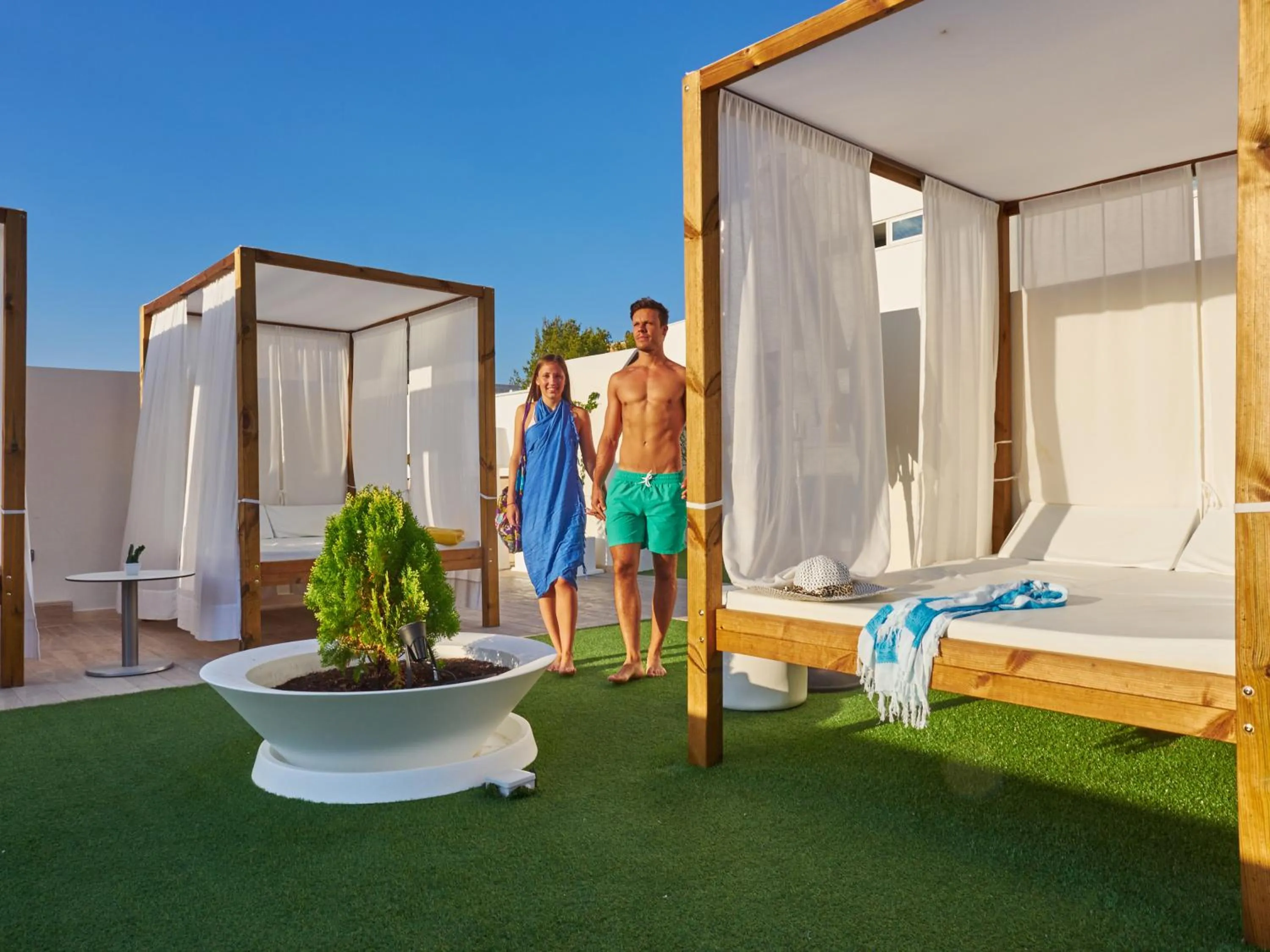 Activities in BQ Bulevar Peguera- Adults Only