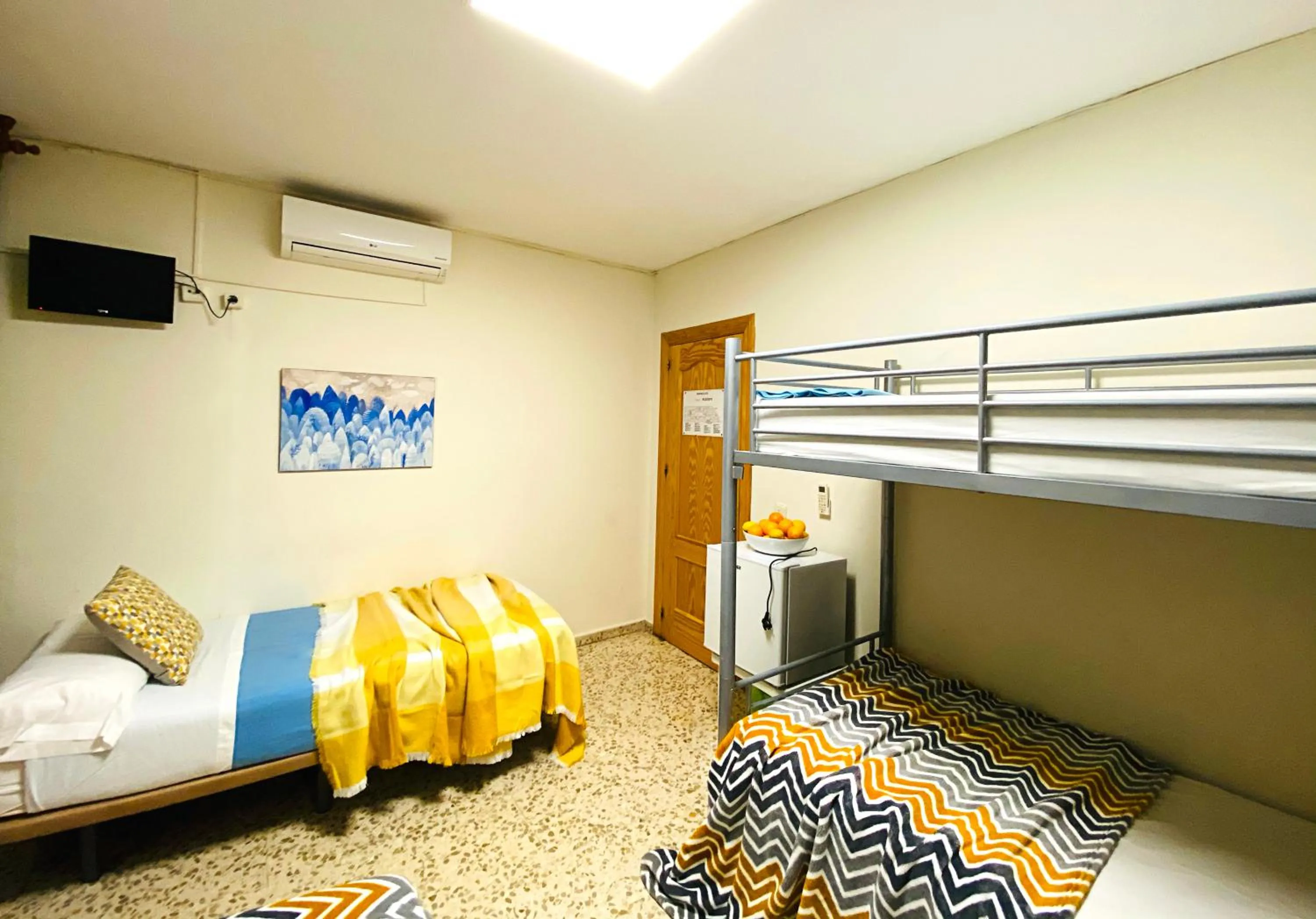 bunk bed, Bed in Hostal Azahara