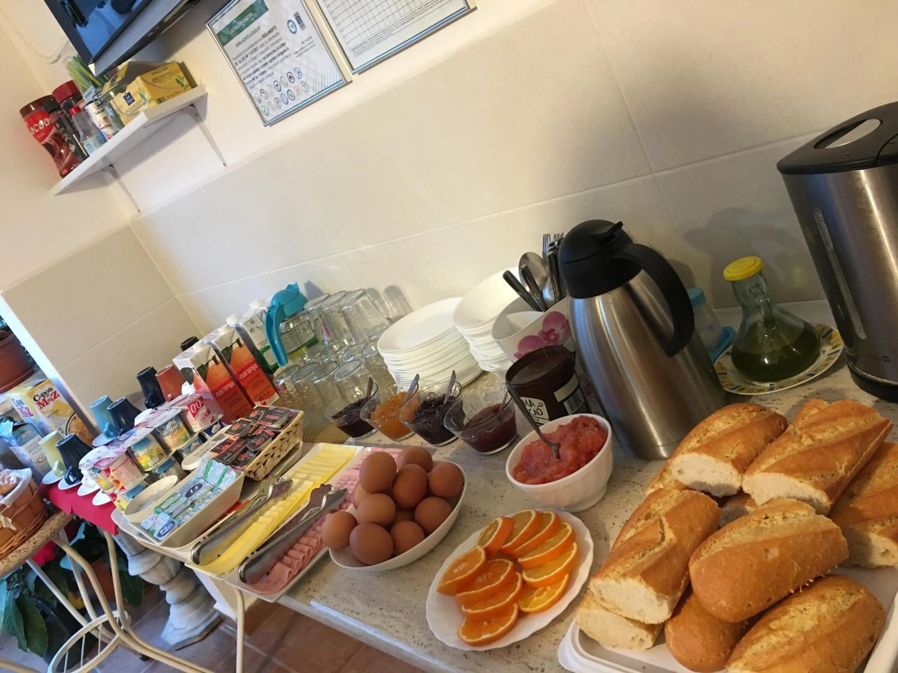 Breakfast in Hostal Azahara