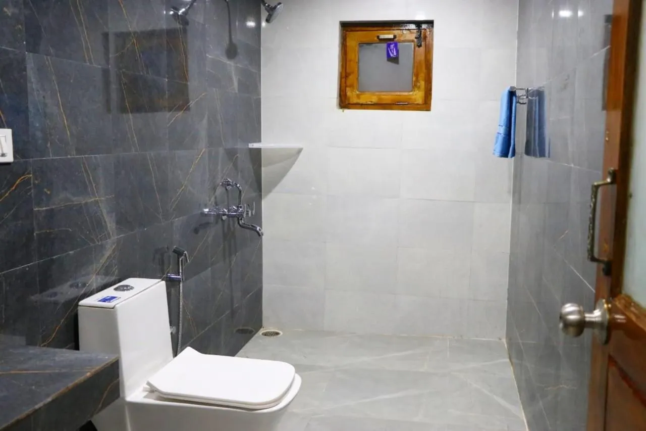 Bathroom in Pinaceae Resort