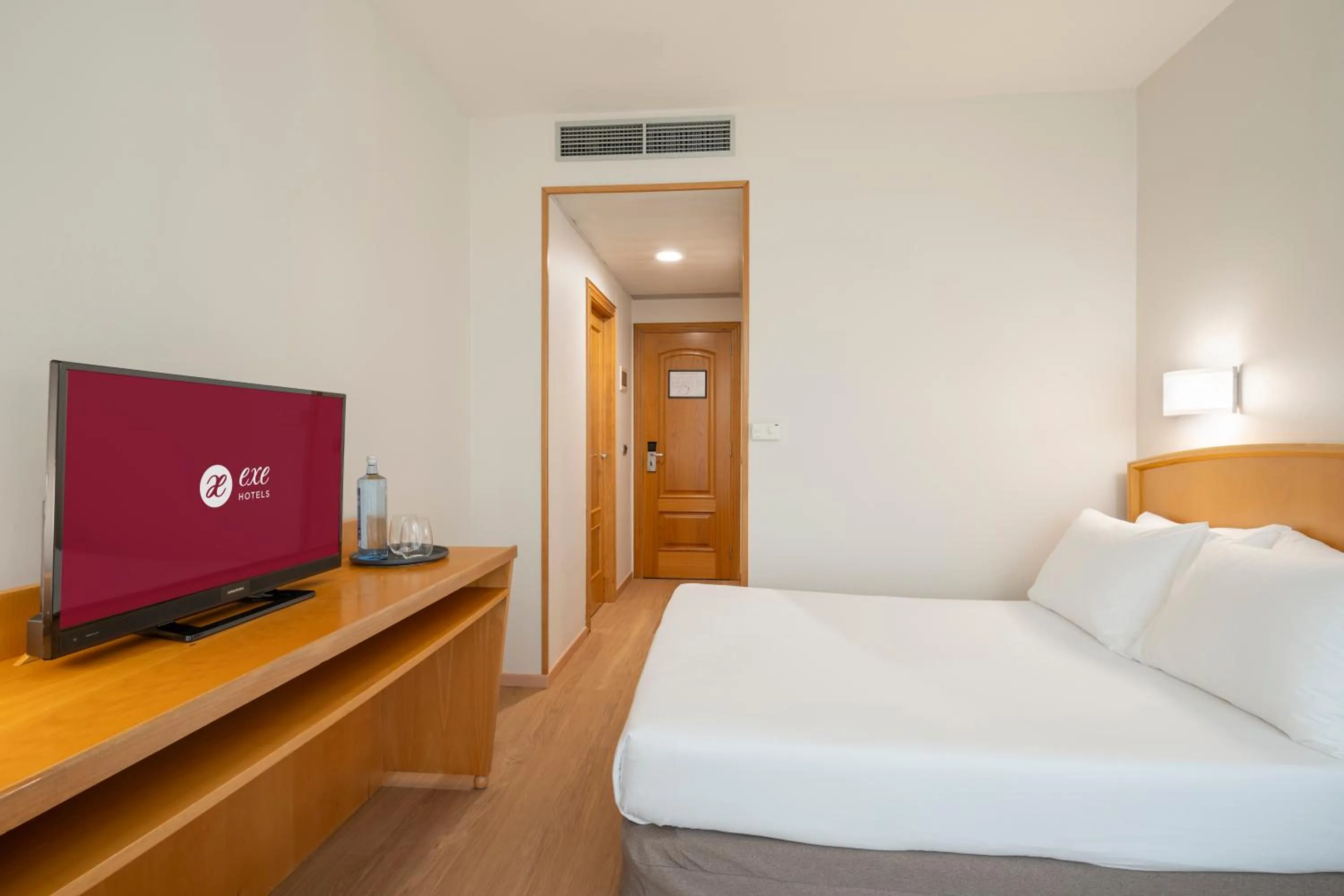 Bed in Exe Area Central