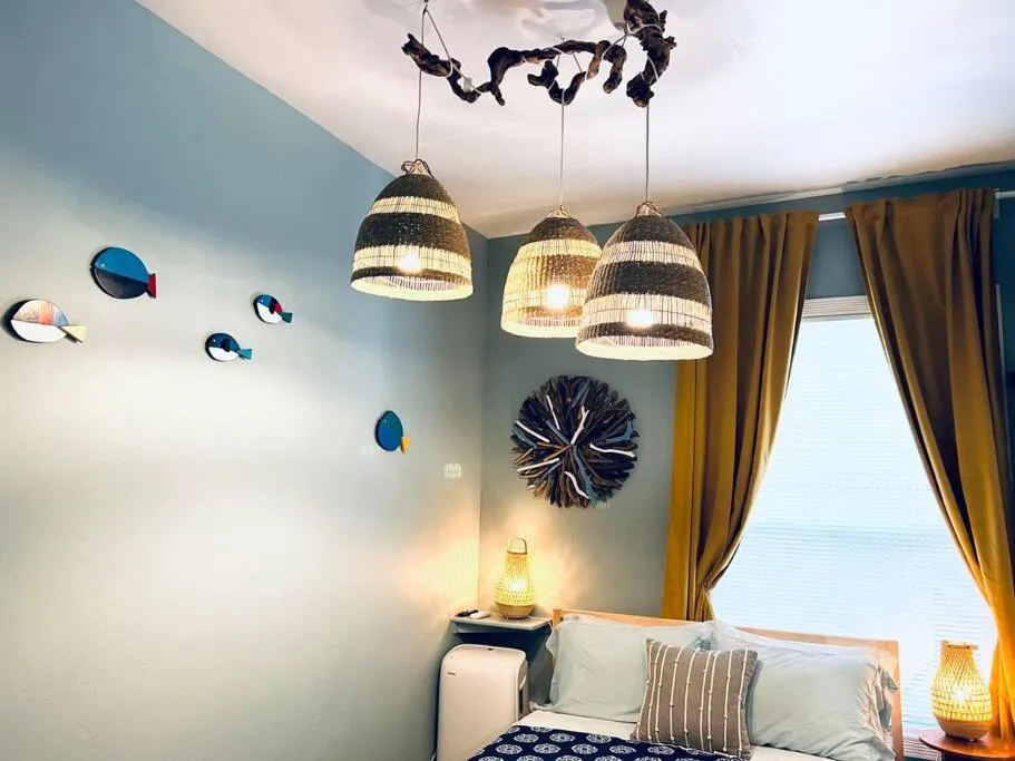 Decorative detail in Somerset Hotel