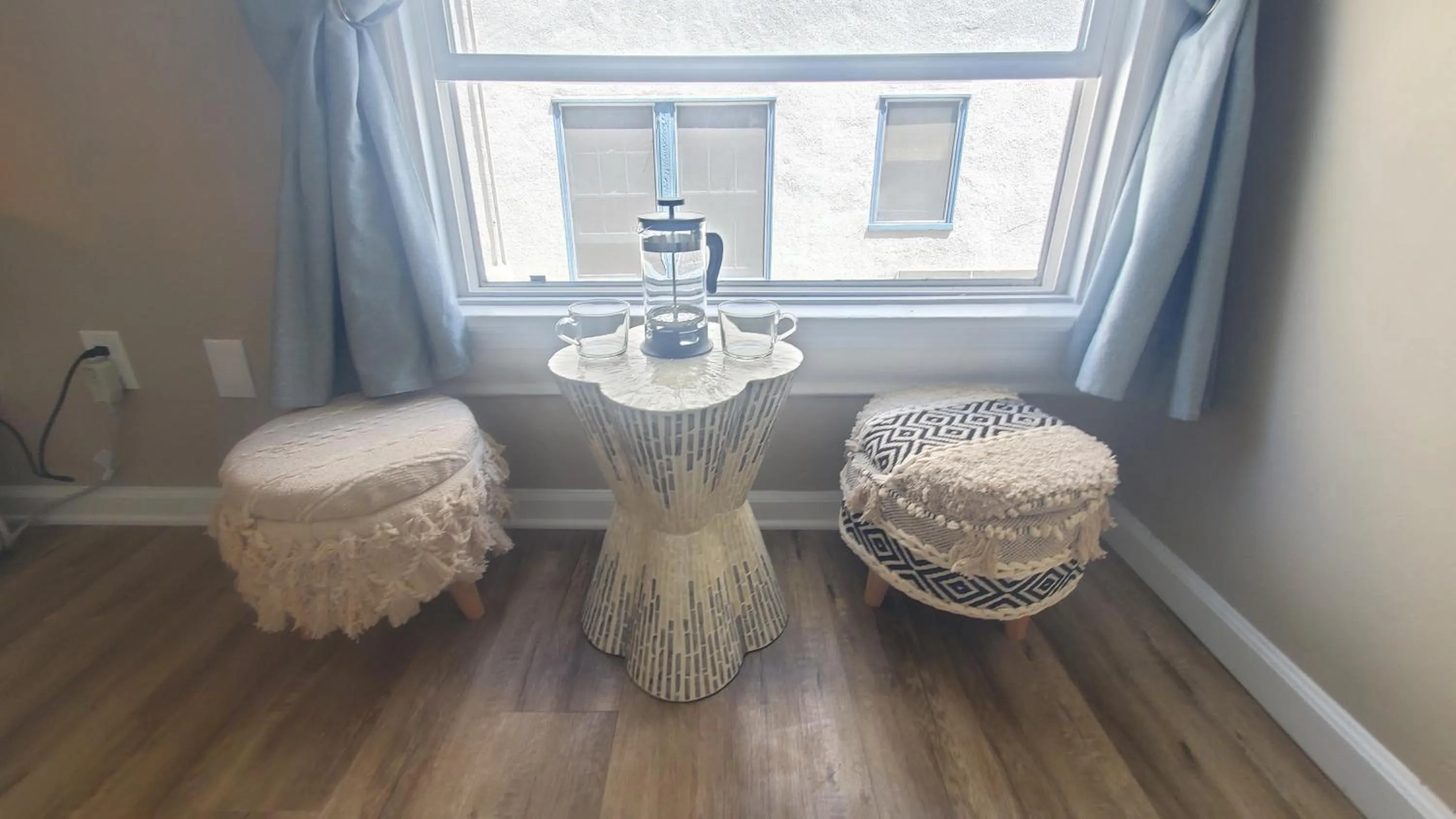 Dining area in Somerset Hotel