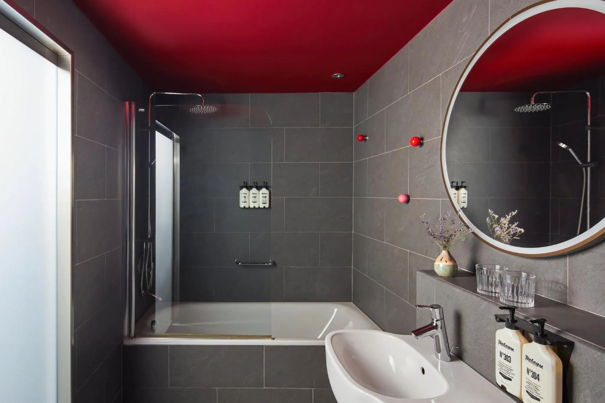 Standard King Room in Hotel Indigo Barcelona Plaza Espana by IHG