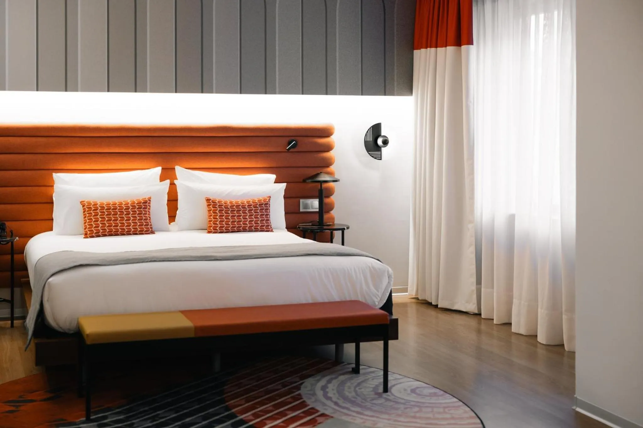 Photo of the whole room, Bed in Hotel Indigo Barcelona Plaza Espana by IHG