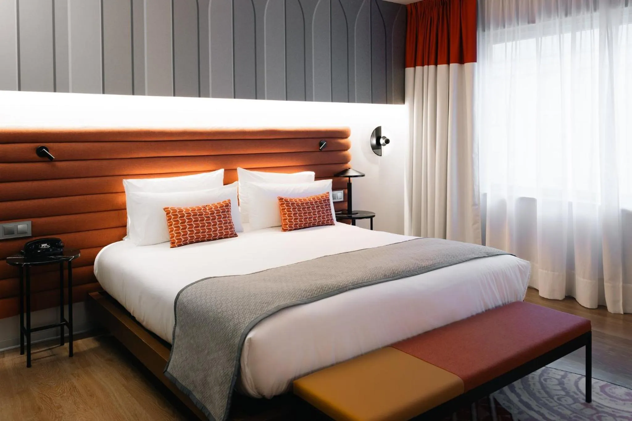 Photo of the whole room, Bed in Hotel Indigo Barcelona Plaza Espana by IHG
