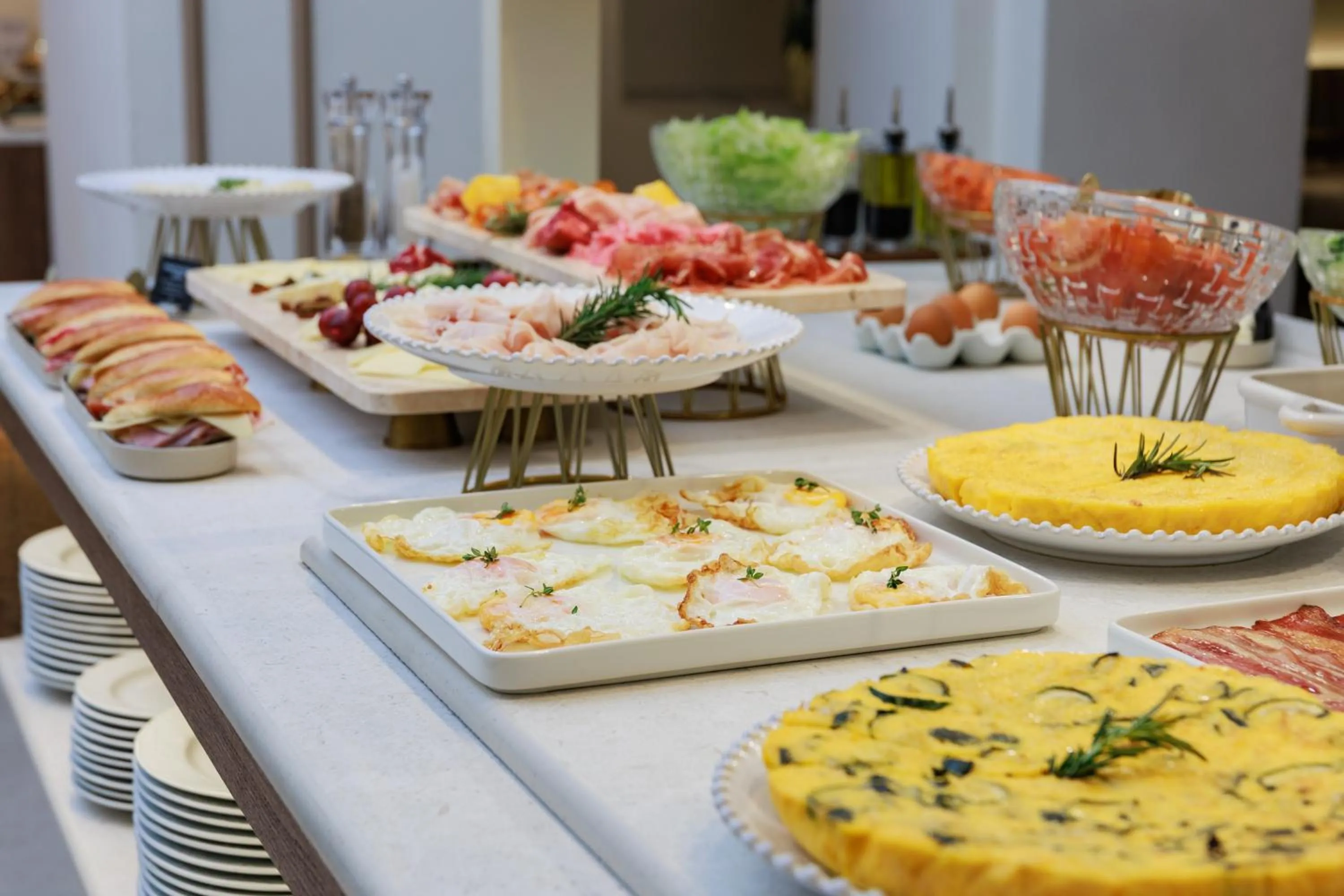 Buffet breakfast in Hotel Medinaceli