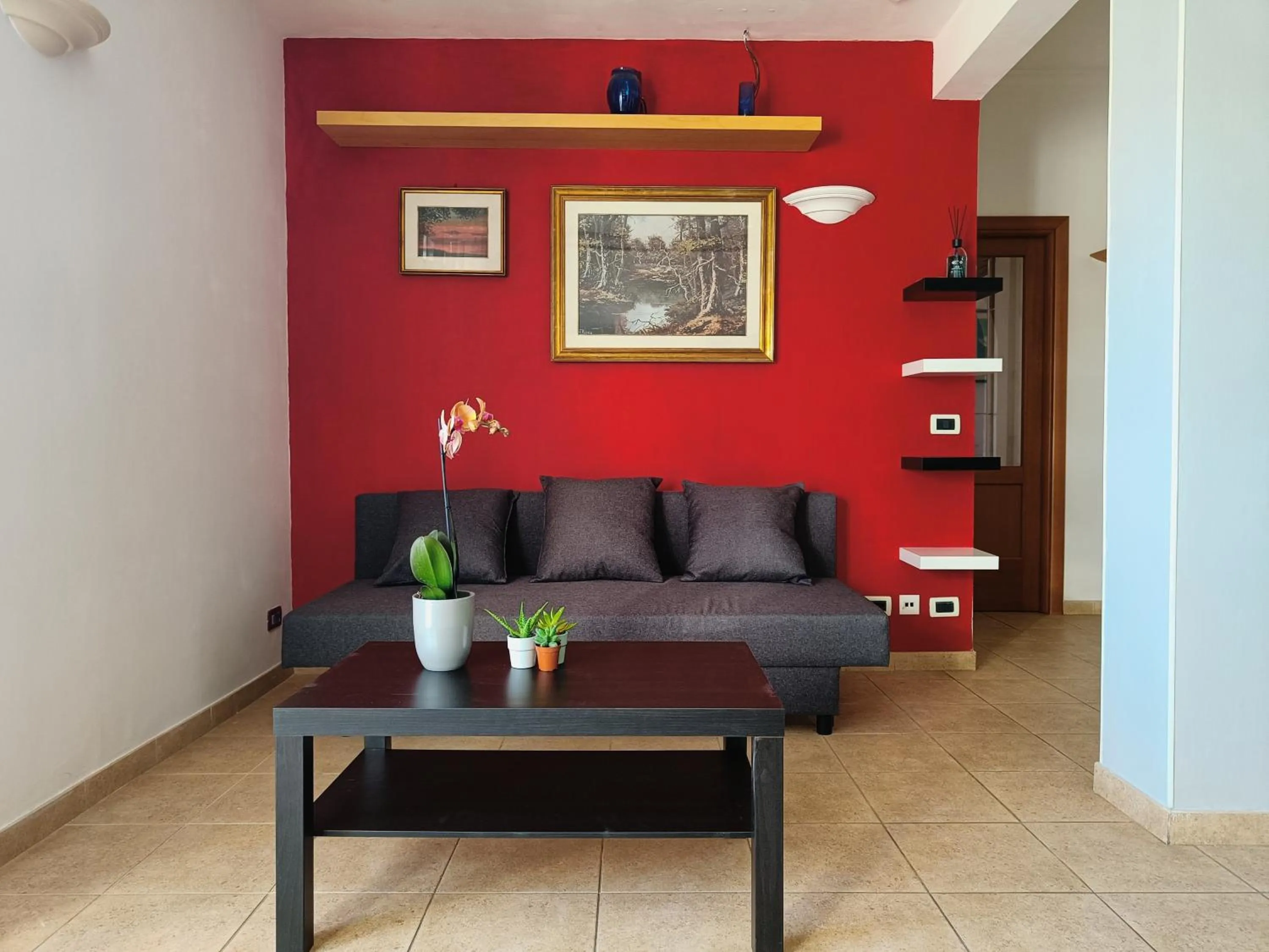 Avellini - Delightful and Spacious Apartment with terrace - near Metro A Cornelia