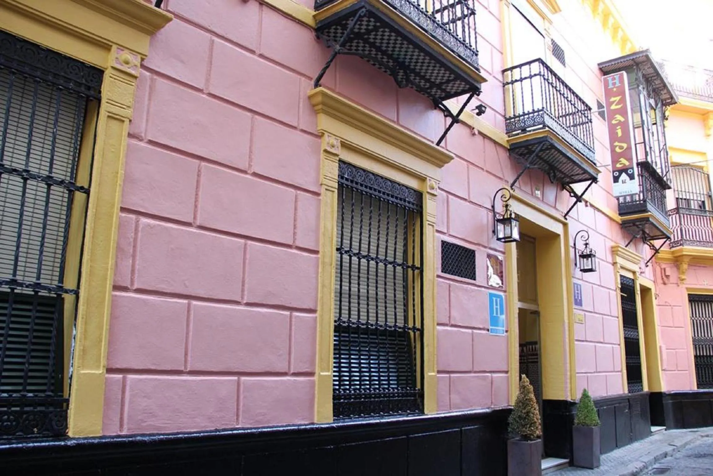 Property building in Zaida Boutique Hotel