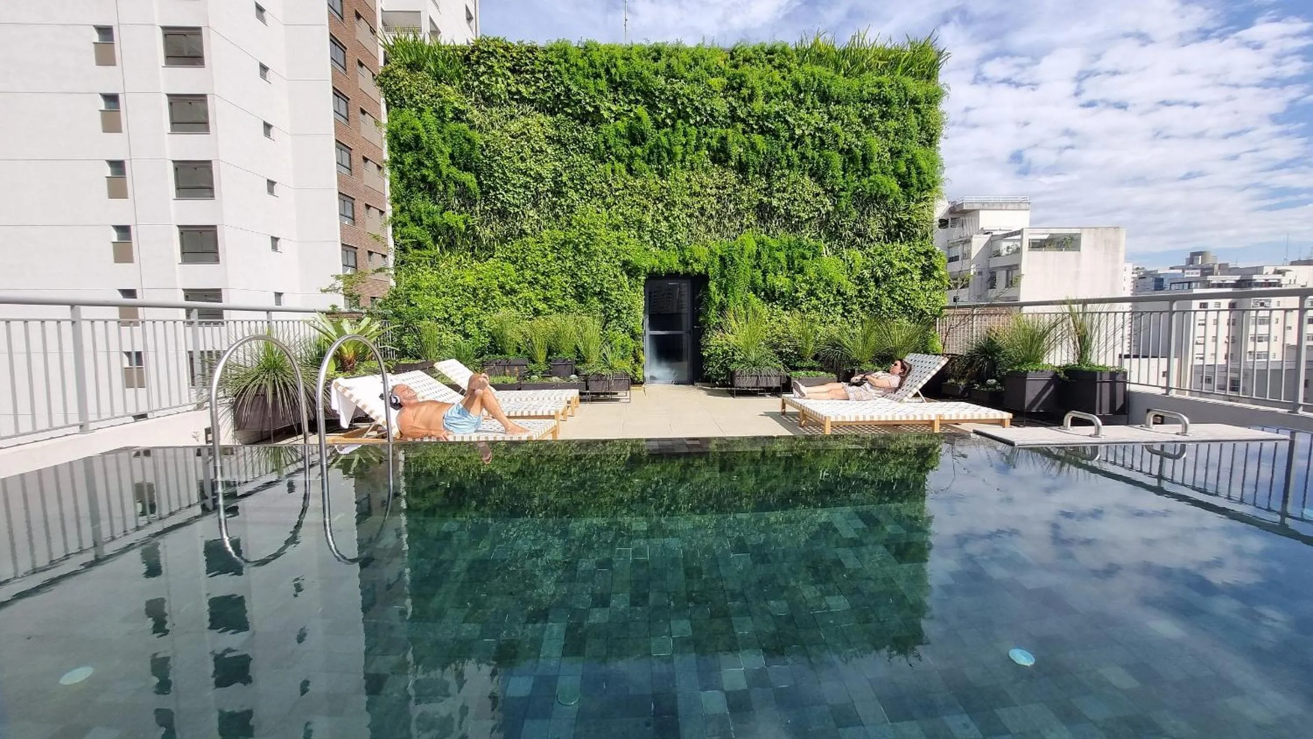 Canal do Anfitrião | Studios Jauperi