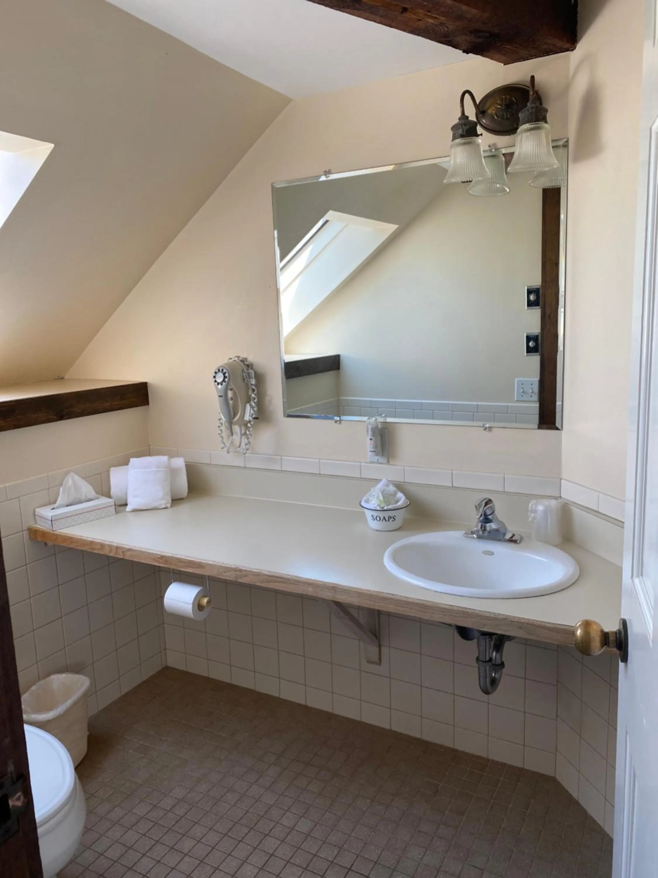 Bathroom in The Wildflower Inn