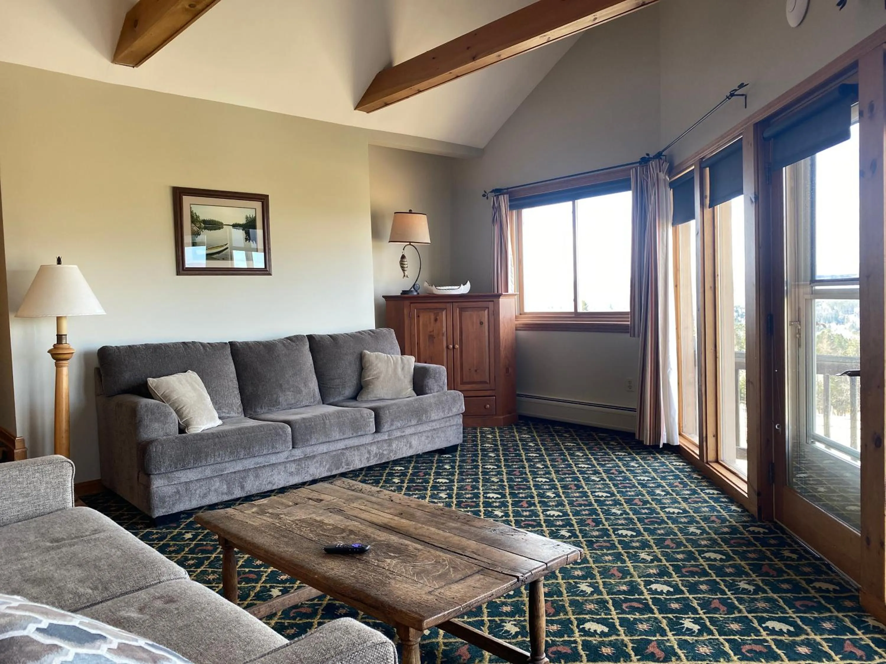 Living room in The Wildflower Inn