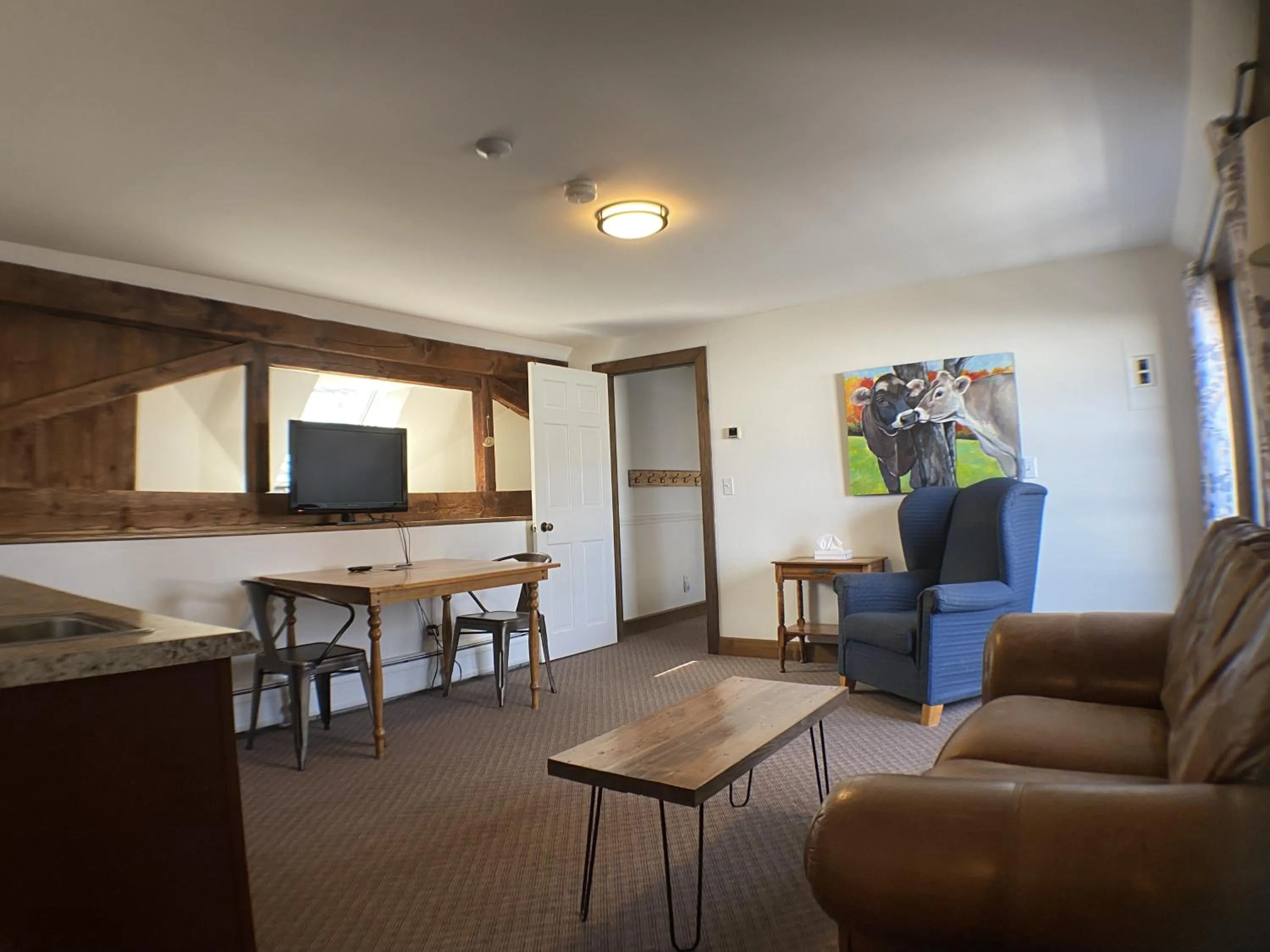 Living room in The Wildflower Inn