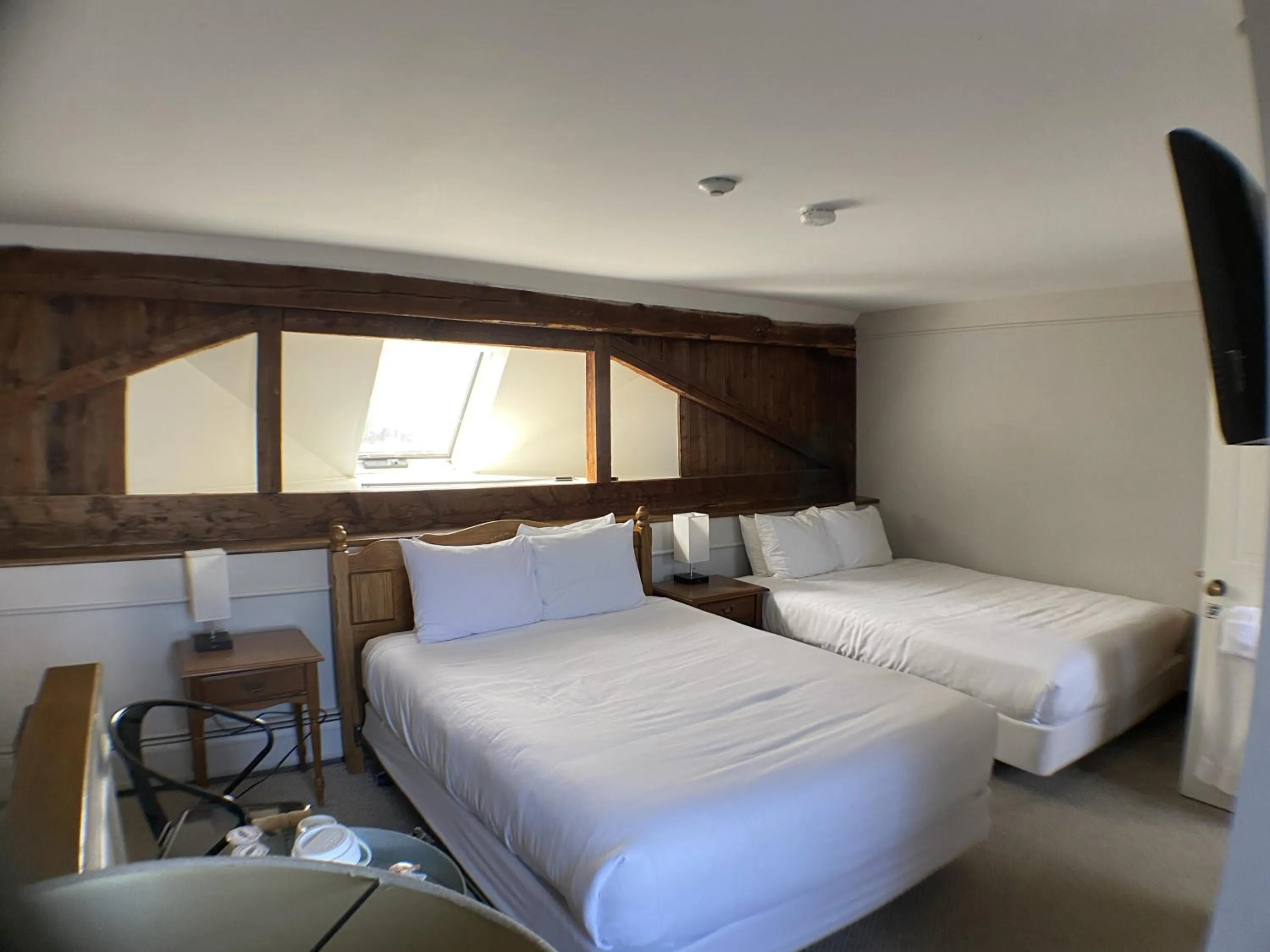 Bedroom, Bed in The Wildflower Inn