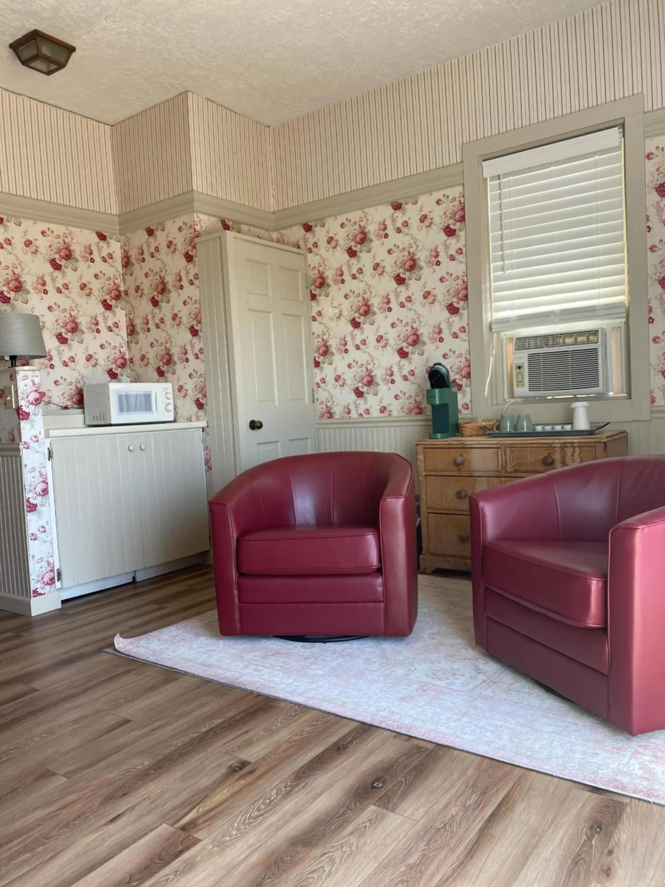 Seating area in The Wildflower Inn