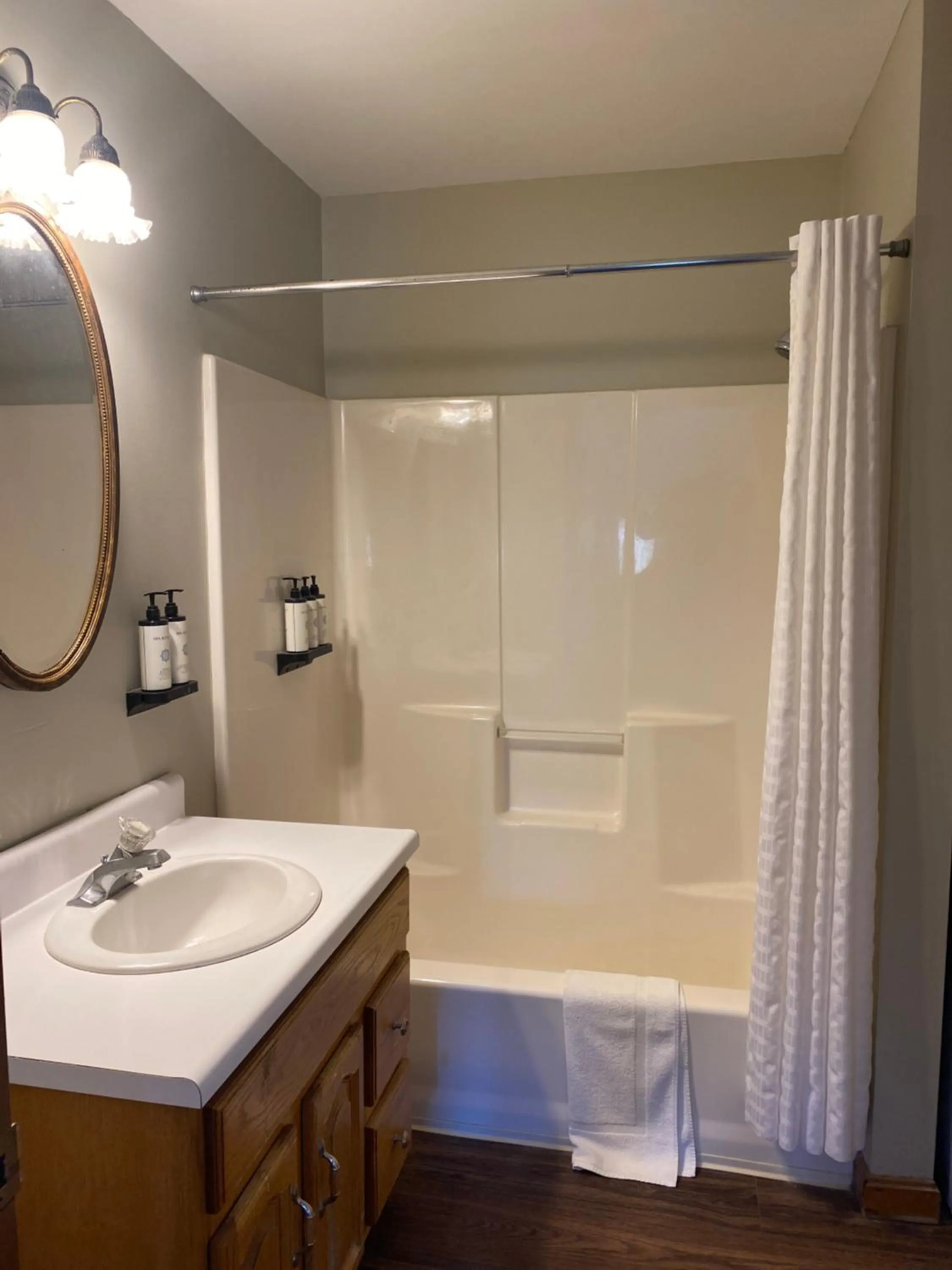 Bathroom in The Wildflower Inn