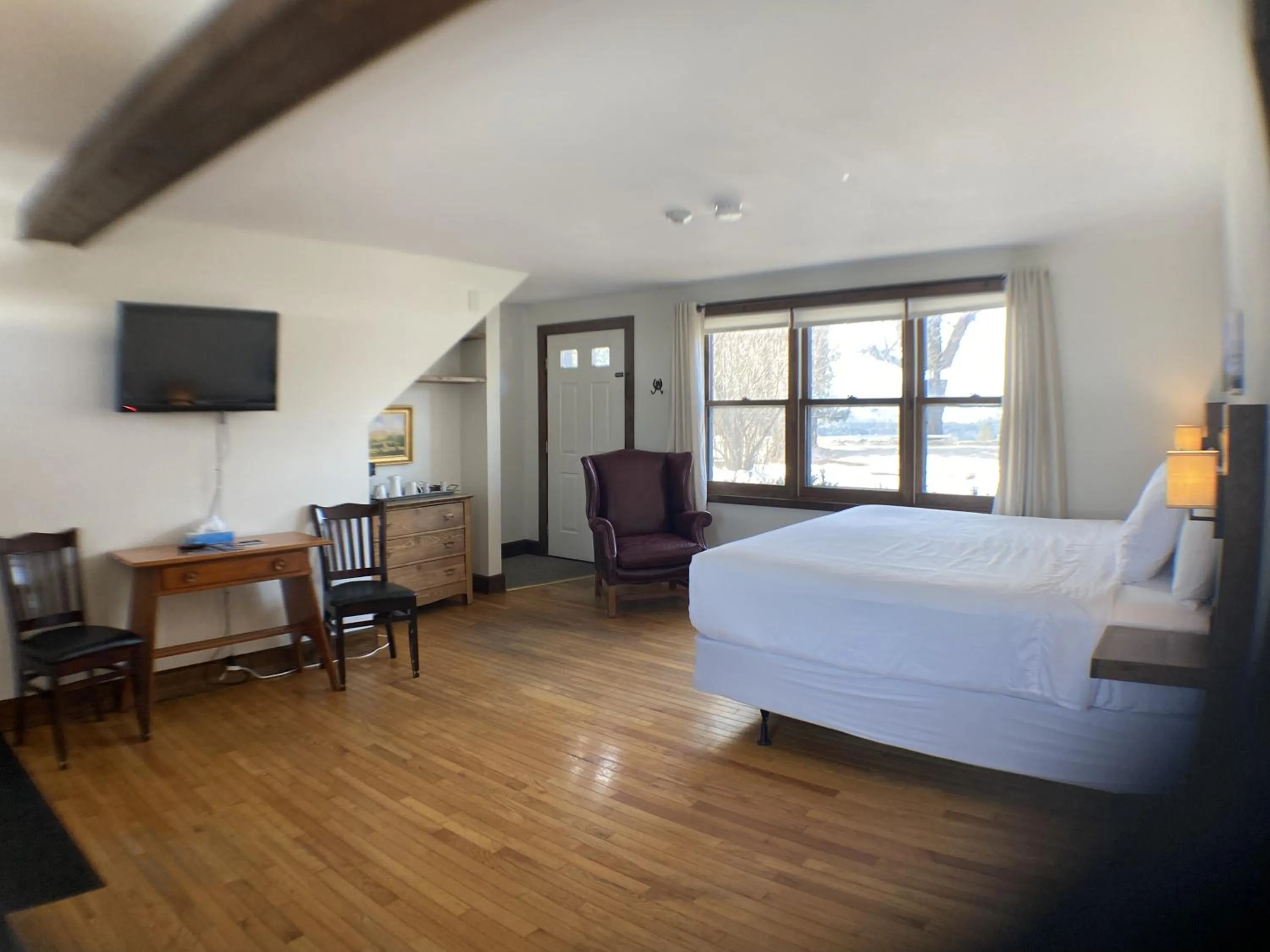 Bedroom, Bed in The Wildflower Inn