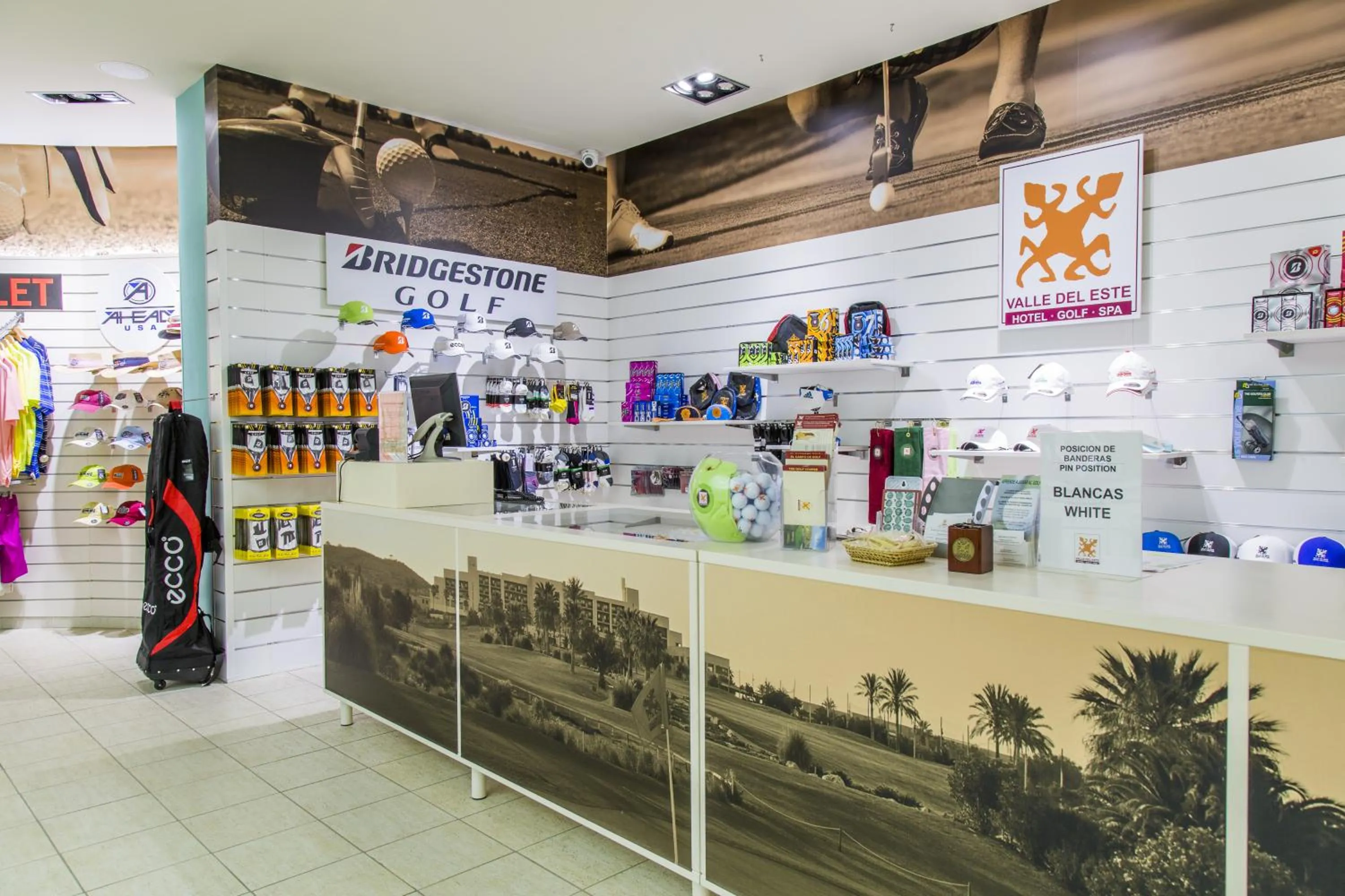 On-site shops in Hotel Valle del Este