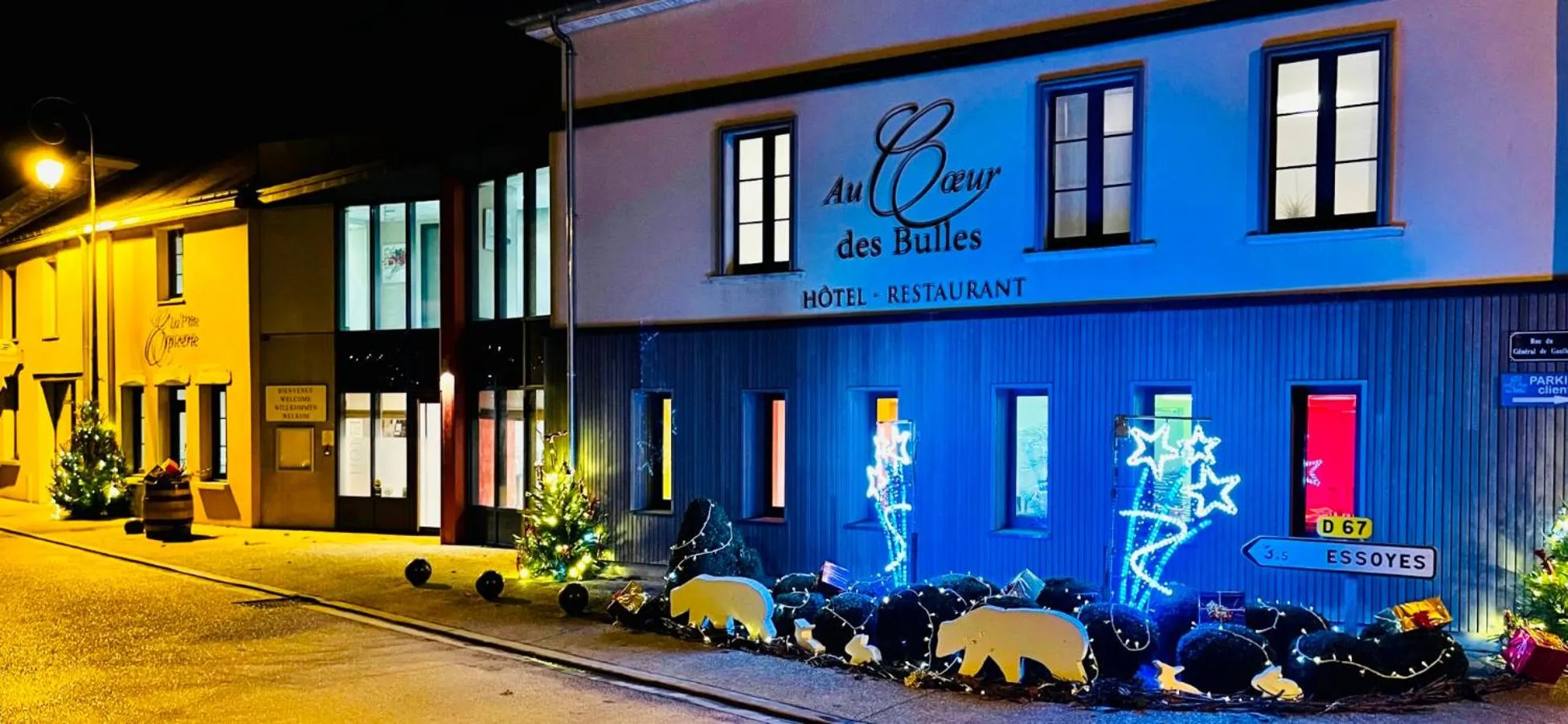 Property building in Au Coeur Des Bulles