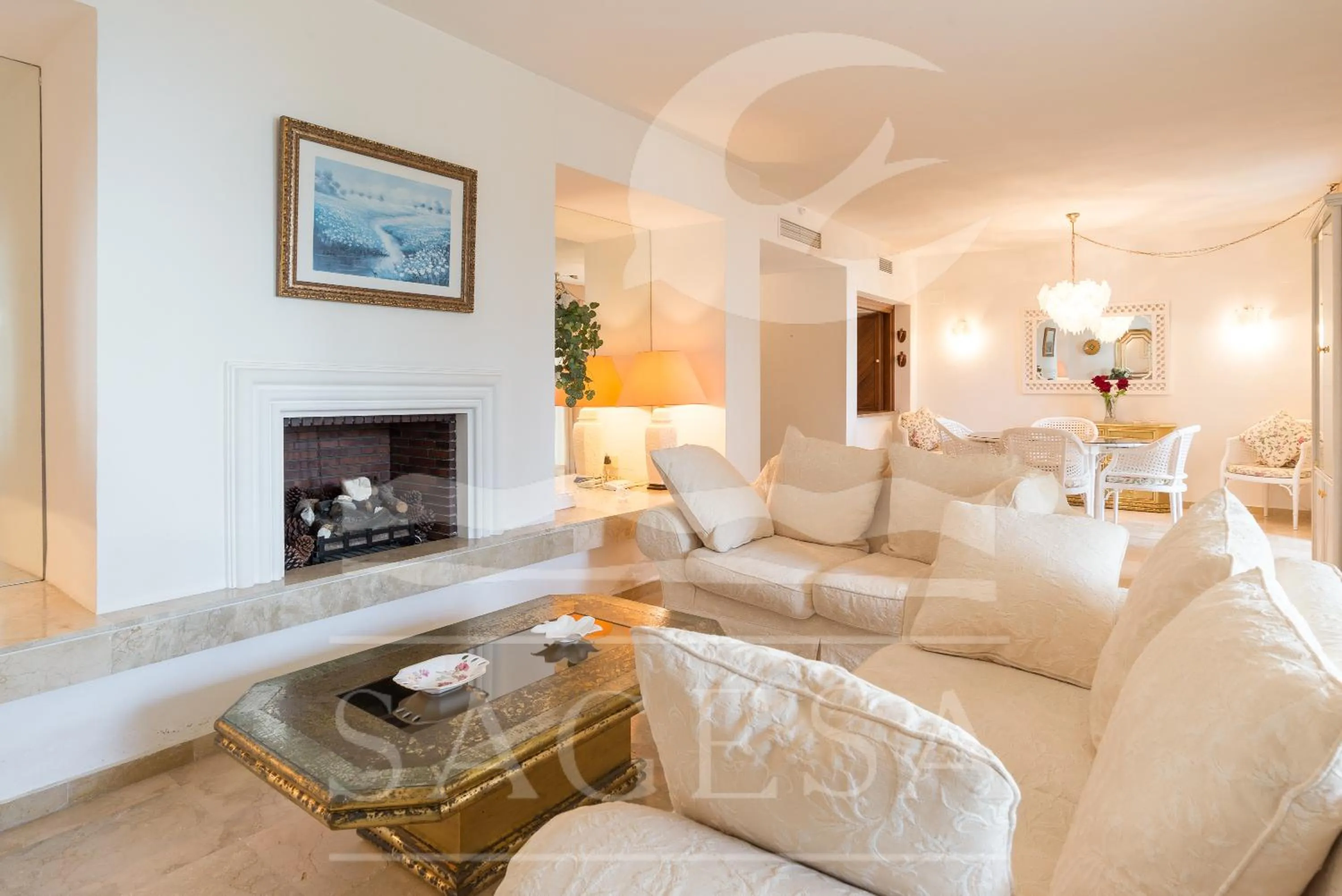 Seating area in Jardines de las Golondrinas