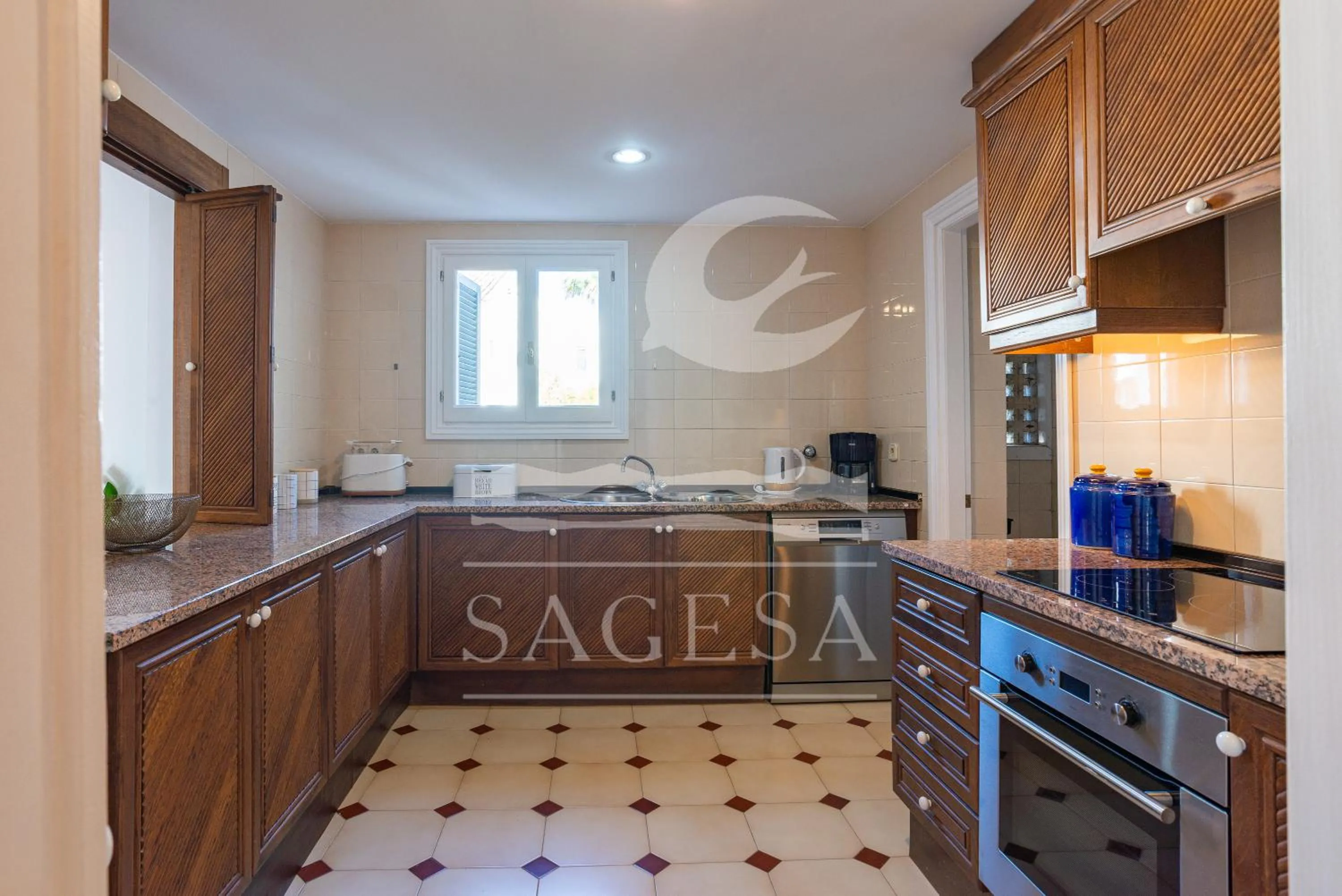 kitchen in Jardines de las Golondrinas