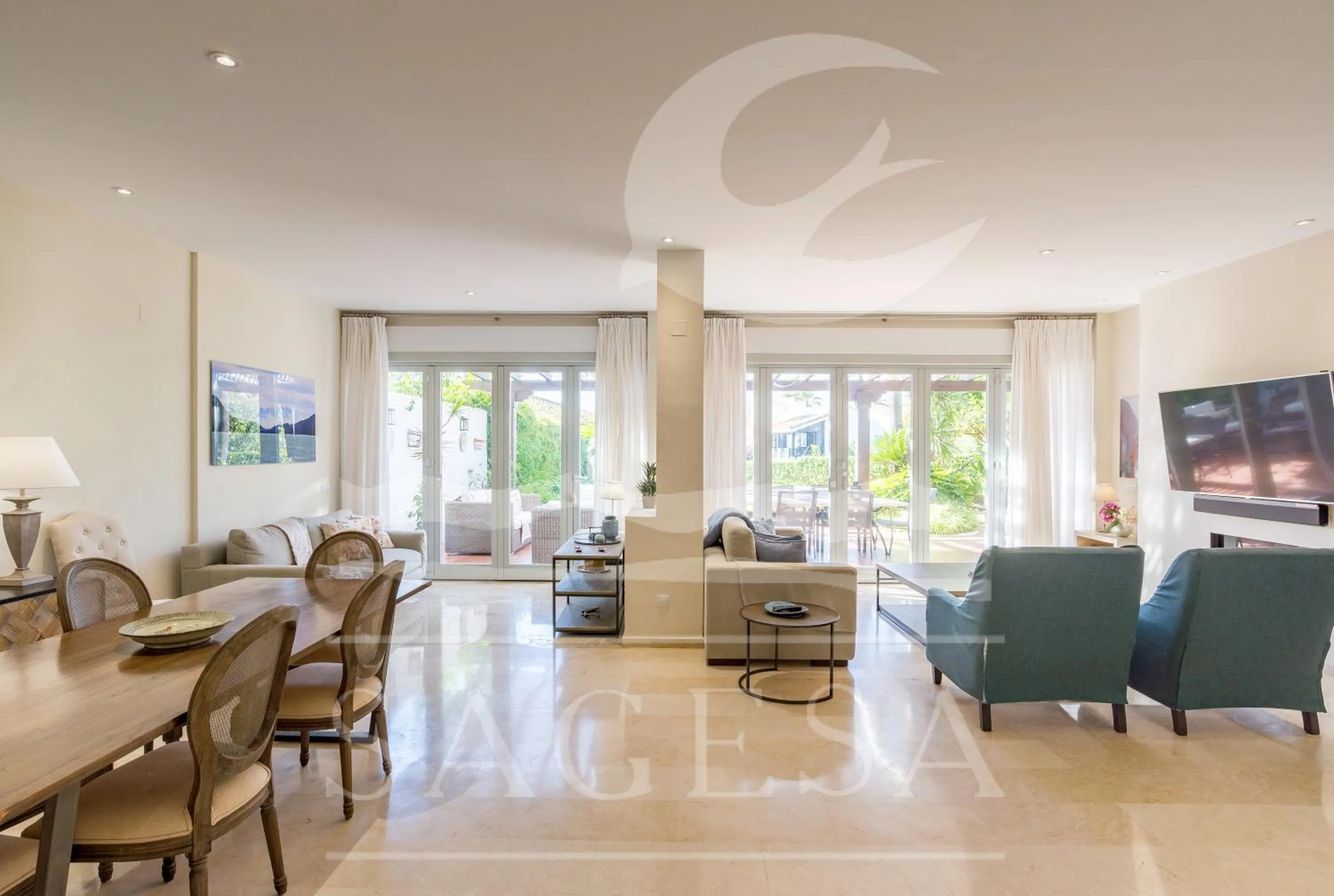 Communal lounge/ TV room in Jardines de las Golondrinas