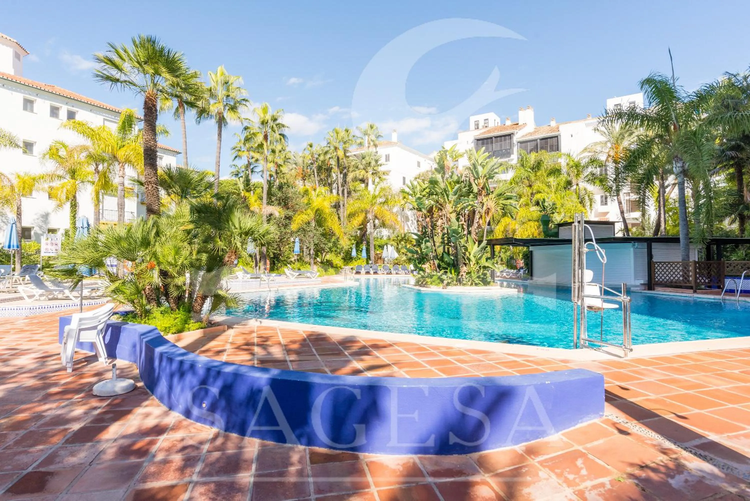 Off site in Jardines de las Golondrinas