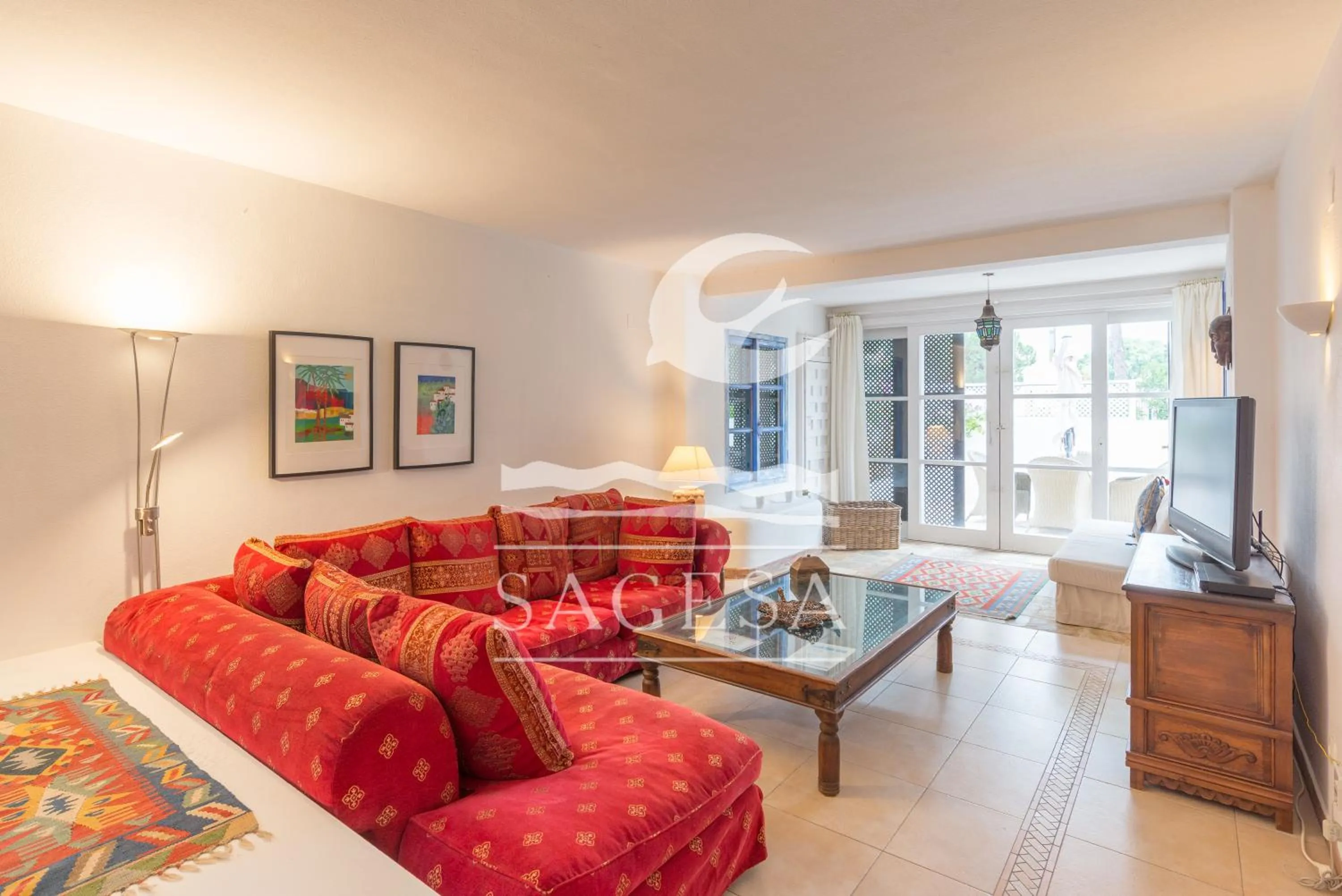 TV and multimedia in Jardines de las Golondrinas