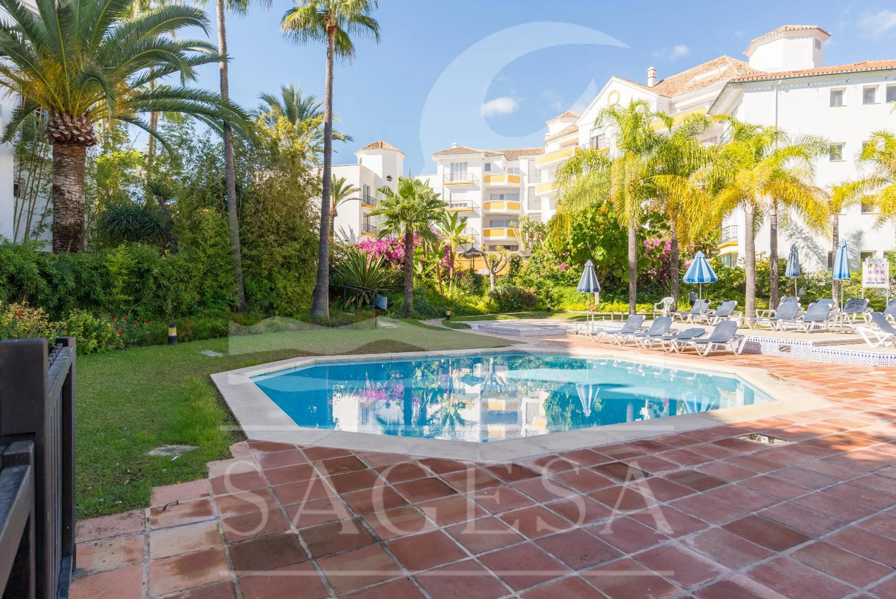 Off site in Jardines de las Golondrinas