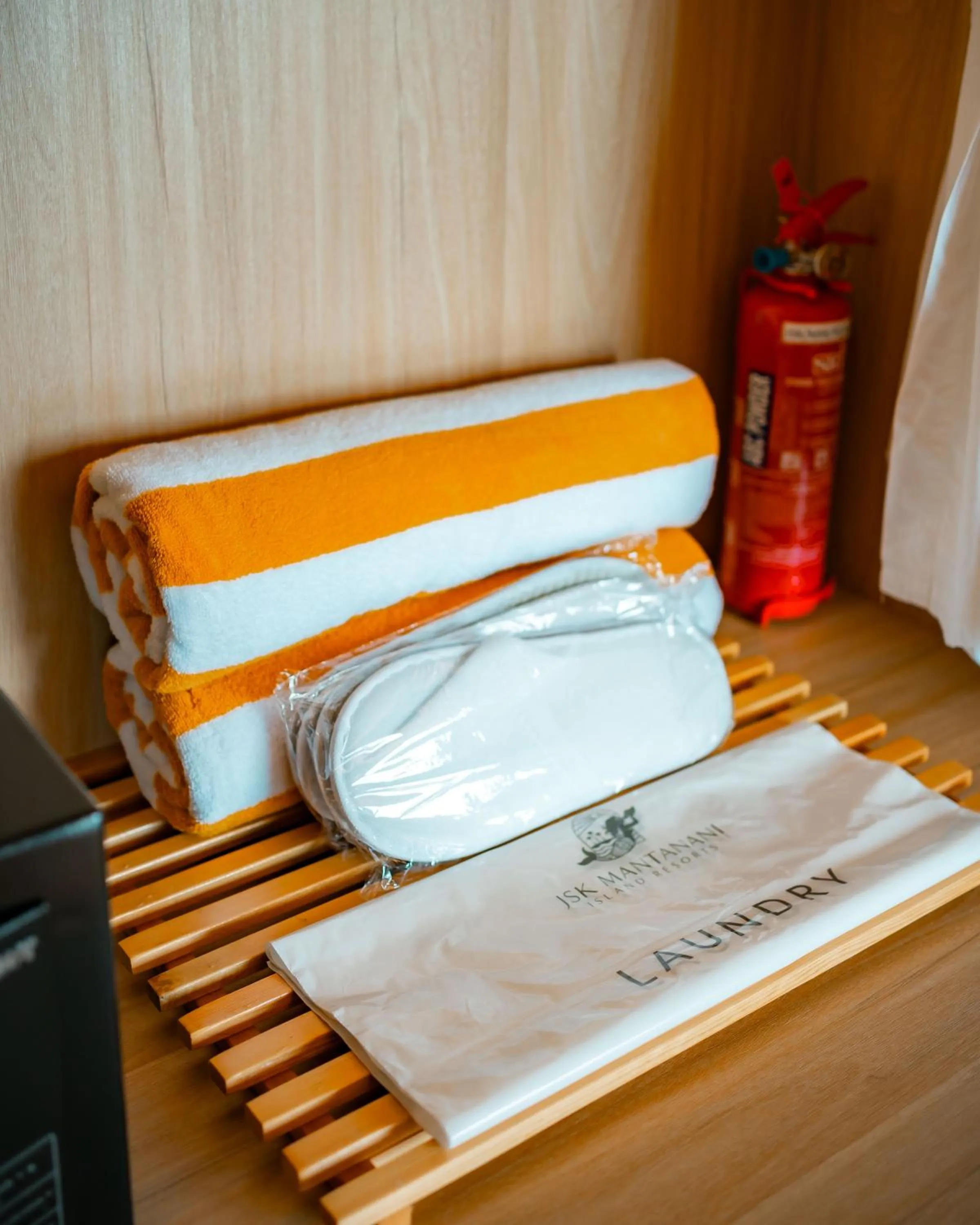 towels, Bed in JSK Mantanani Island Resorts