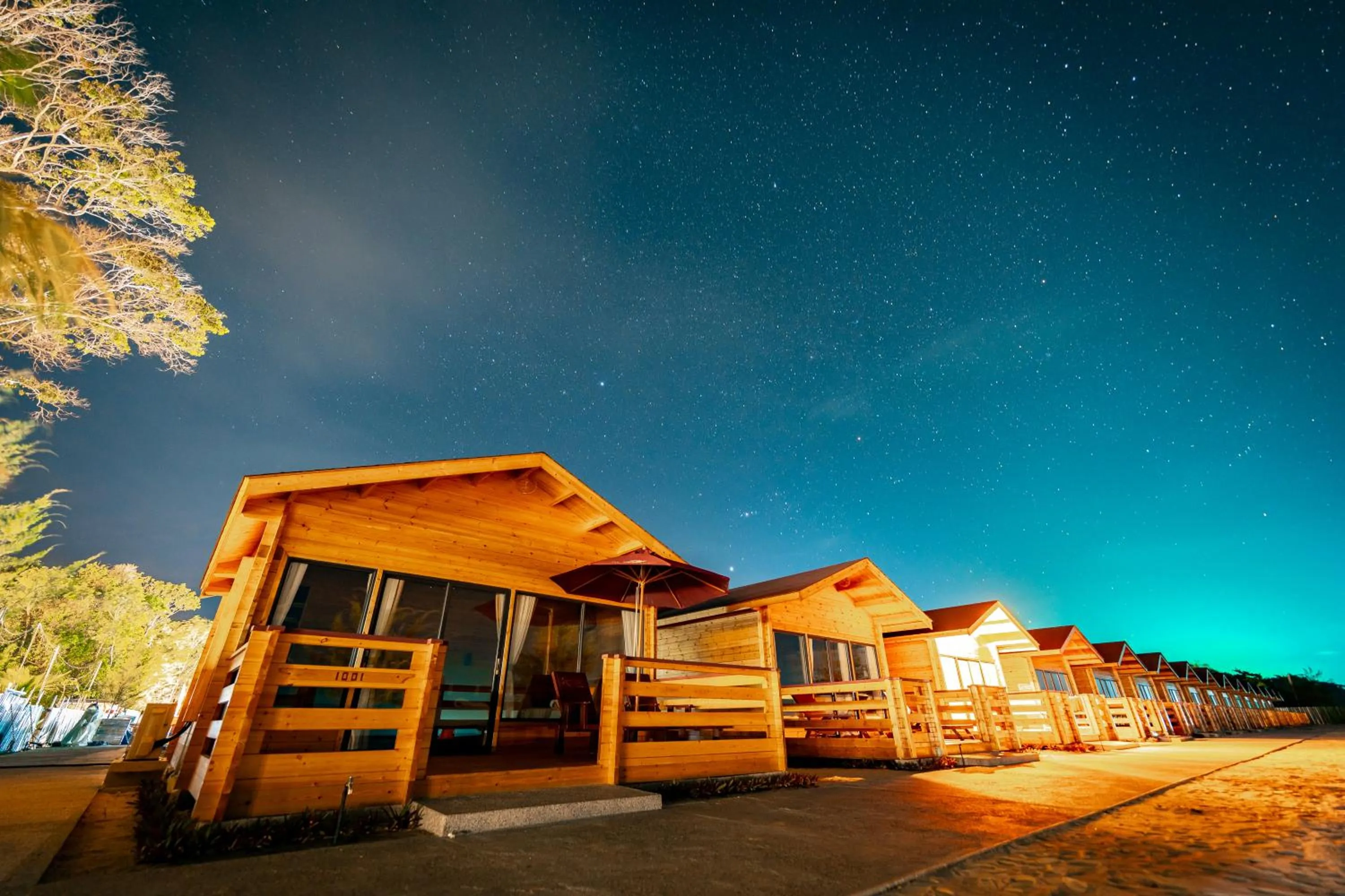 Property building in JSK Mantanani Island Resorts