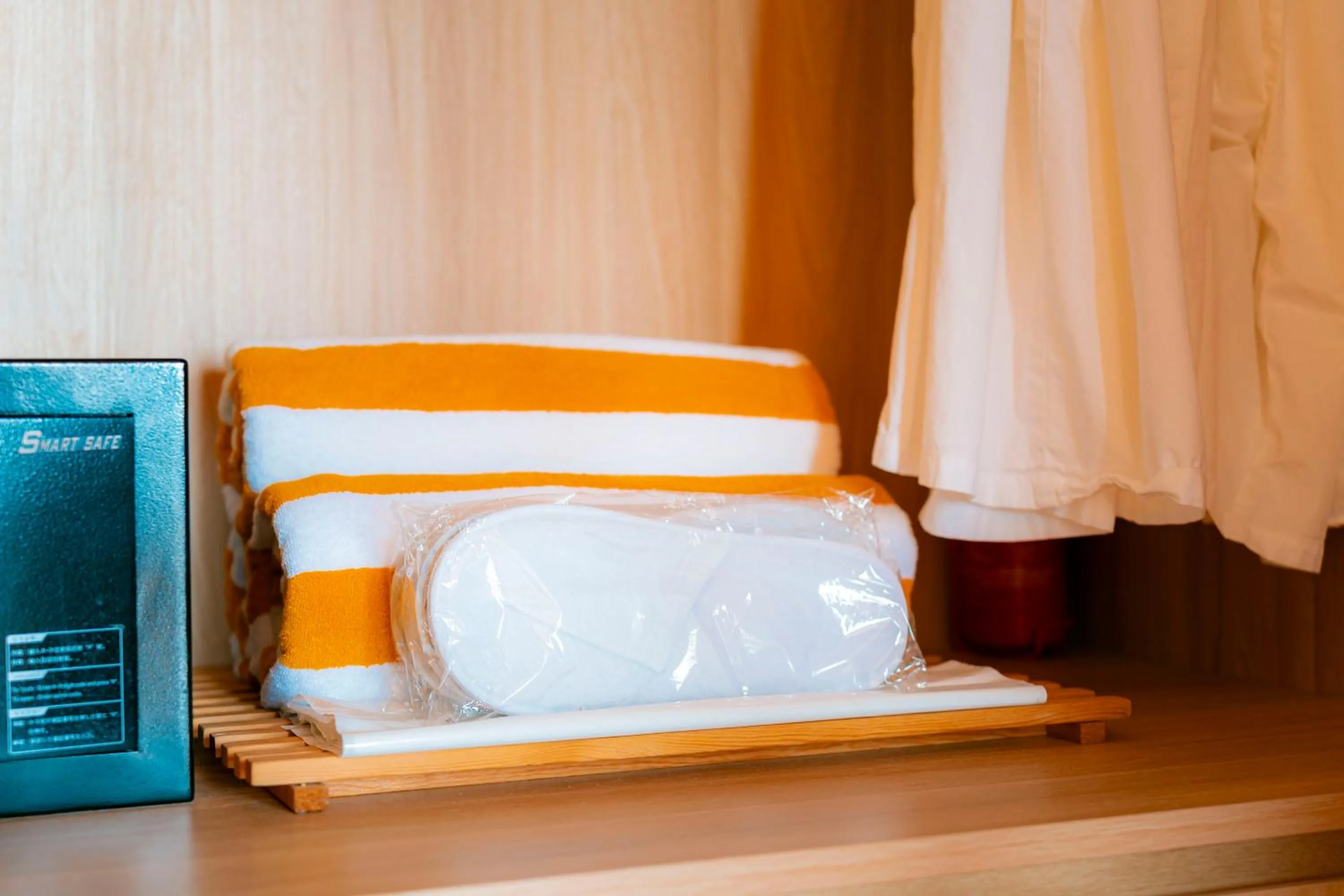 Bed in JSK Mantanani Island Resorts