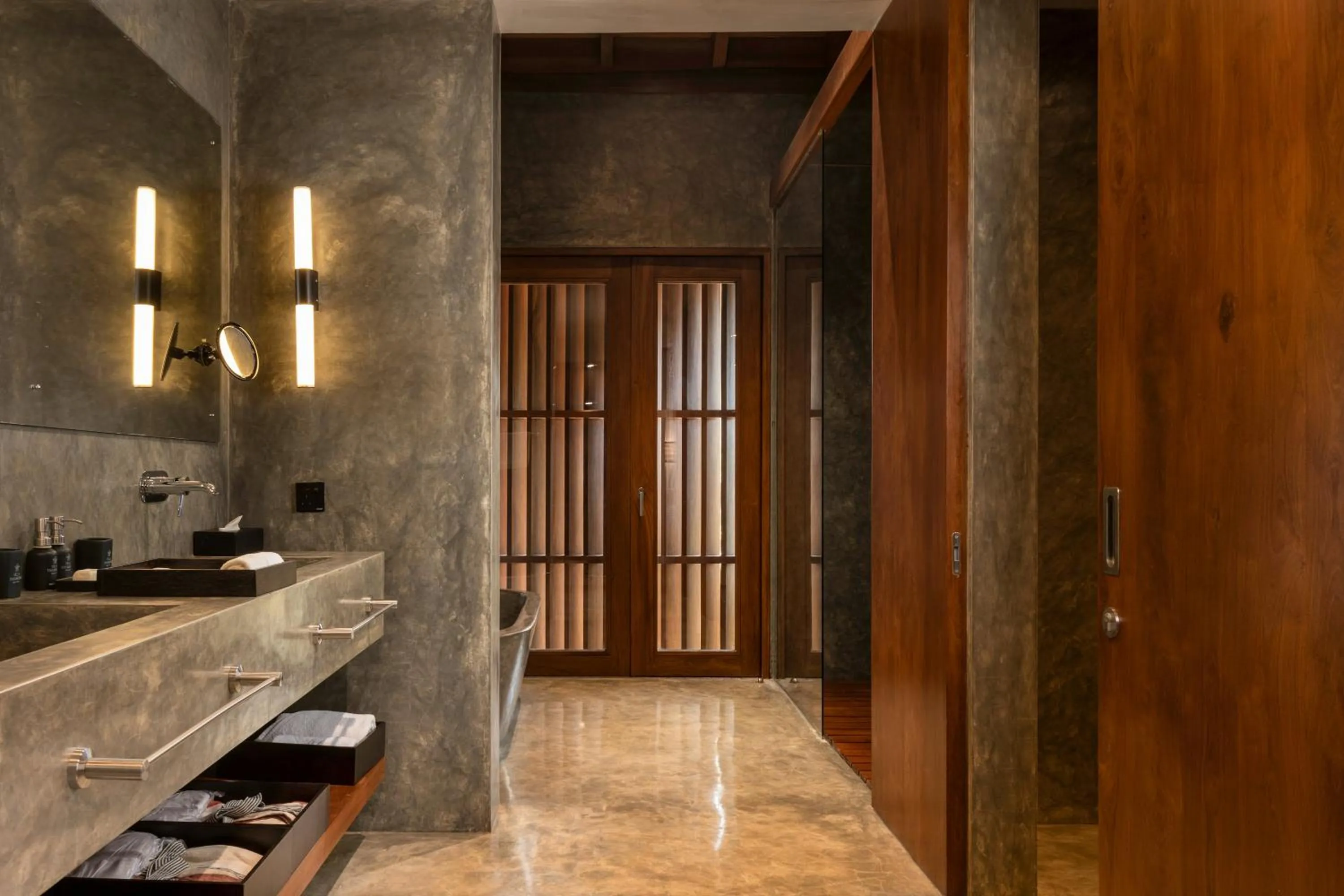 Bathroom in Villa Thamburu, Bentota