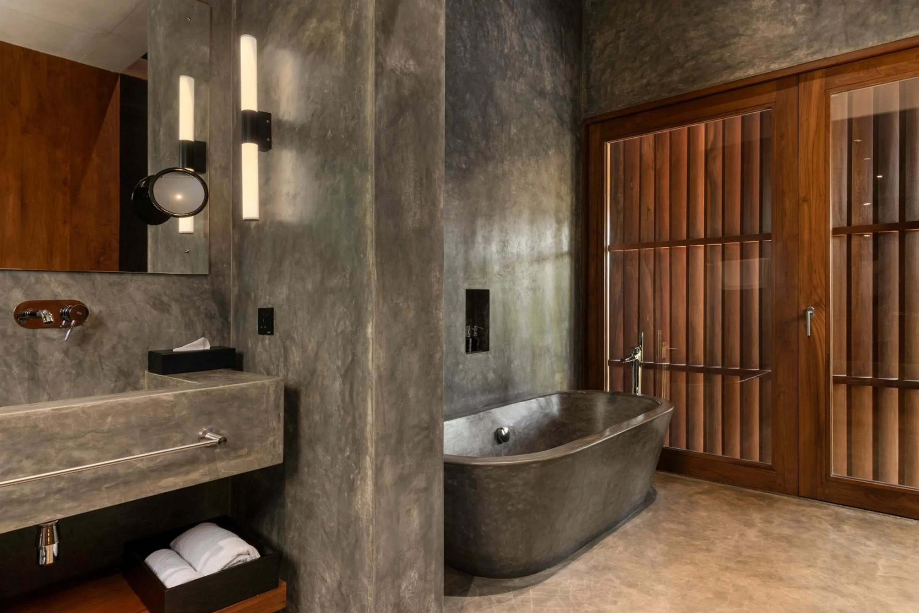 Bathroom in Villa Thamburu, Bentota